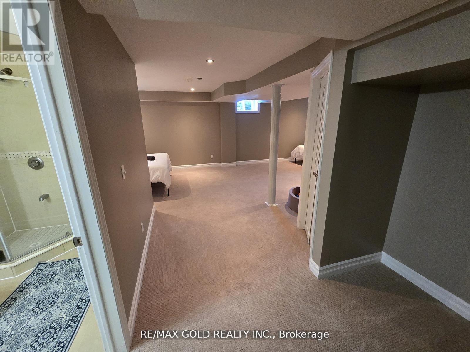 87 Scott Boulevard, Milton (Sc Scott), Ontario  L9T 0S3 - Photo 32 - W12497336