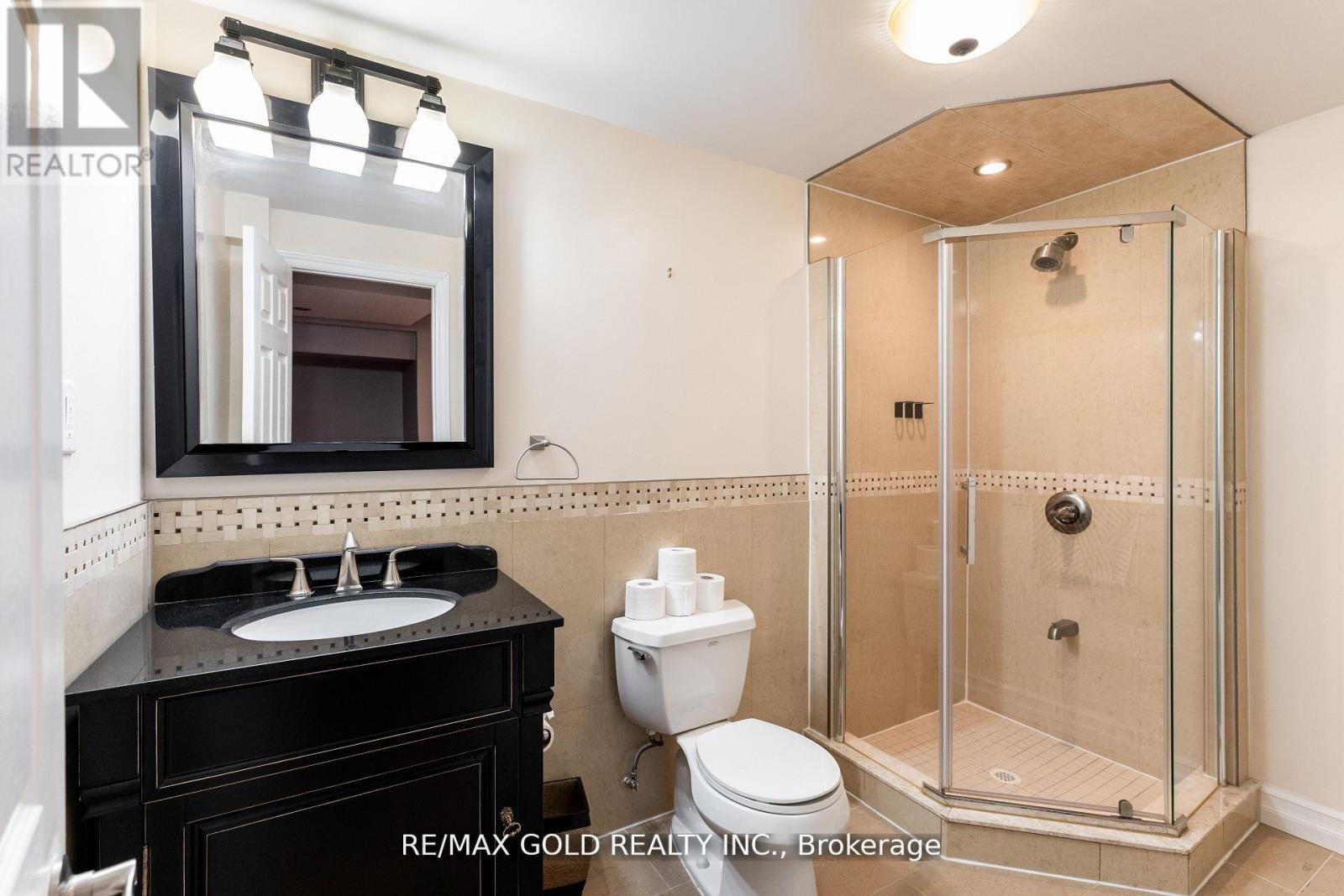 87 Scott Boulevard, Milton (Sc Scott), Ontario  L9T 0S3 - Photo 35 - W12497336