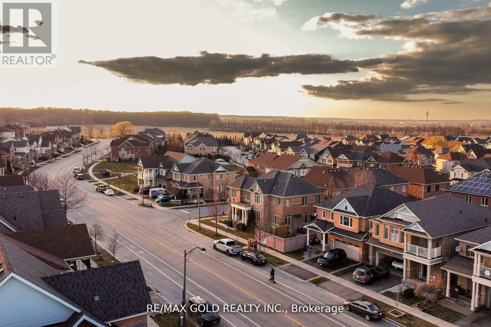 87 Scott Boulevard, Milton (Sc Scott), Ontario  L9T 0S3 - Photo 41 - W12497336