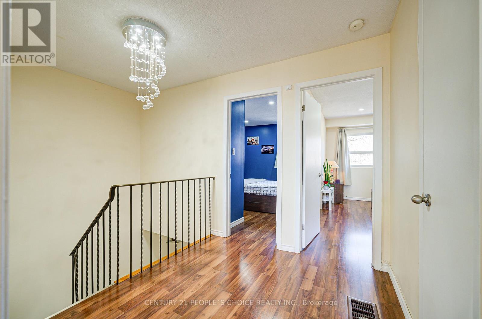 8 - 4020 Brandon Gate Drive, Mississauga (Malton), Ontario  L4T 3W8 - Photo 23 - W12497410