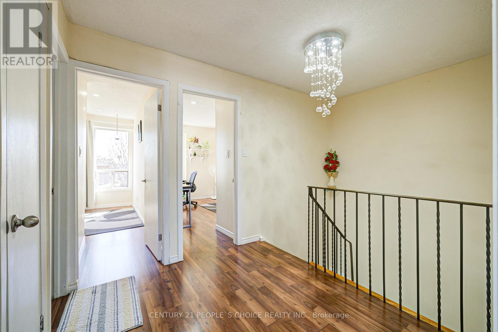 8 - 4020 Brandon Gate Drive, Mississauga (Malton), Ontario  L4T 3W8 - Photo 24 - W12497410