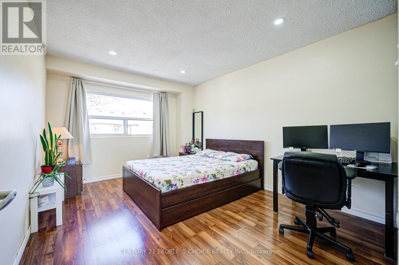 8 - 4020 Brandon Gate Drive, Mississauga (Malton), Ontario  L4T 3W8 - Photo 25 - W12497410