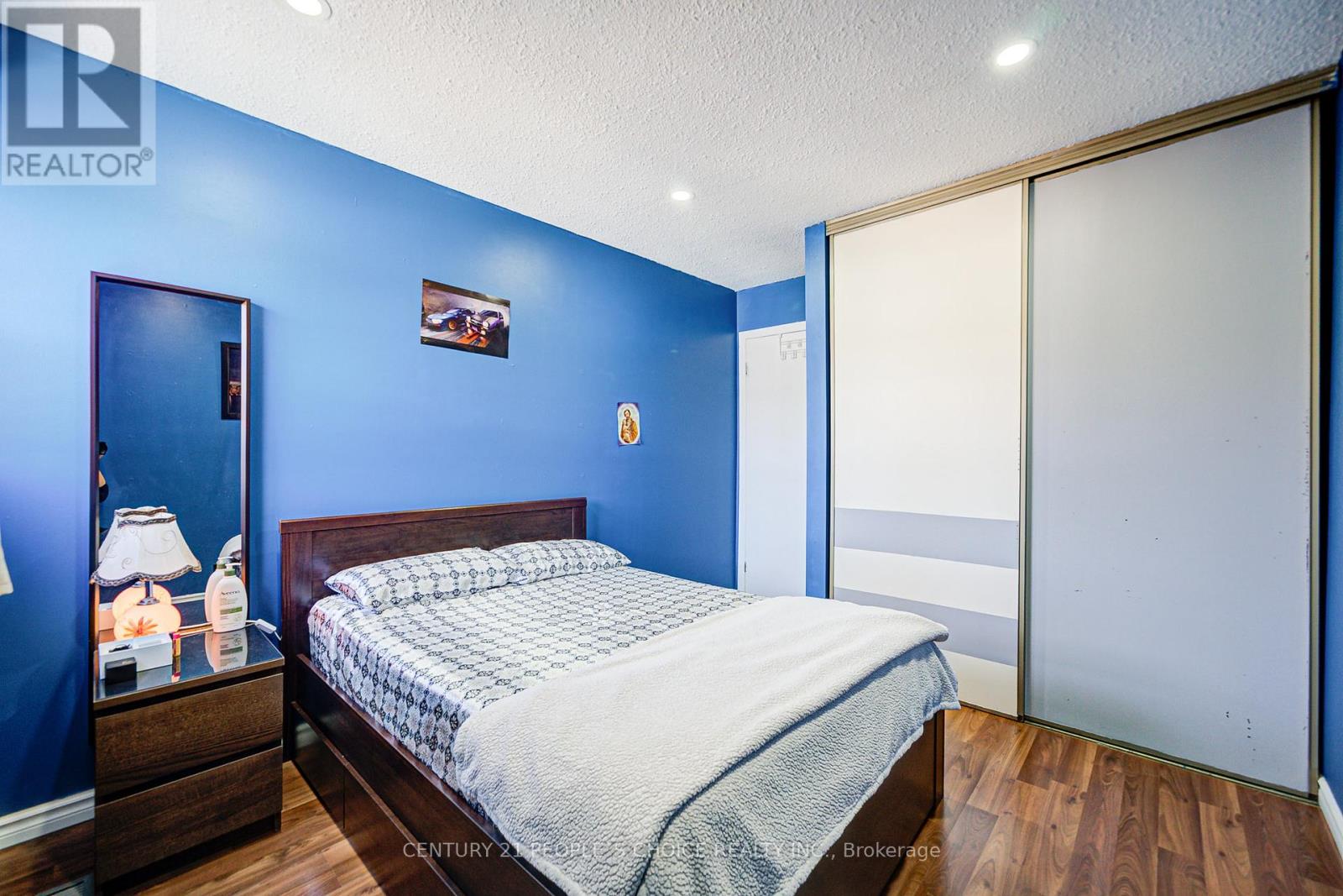 8 - 4020 Brandon Gate Drive, Mississauga (Malton), Ontario  L4T 3W8 - Photo 30 - W12497410