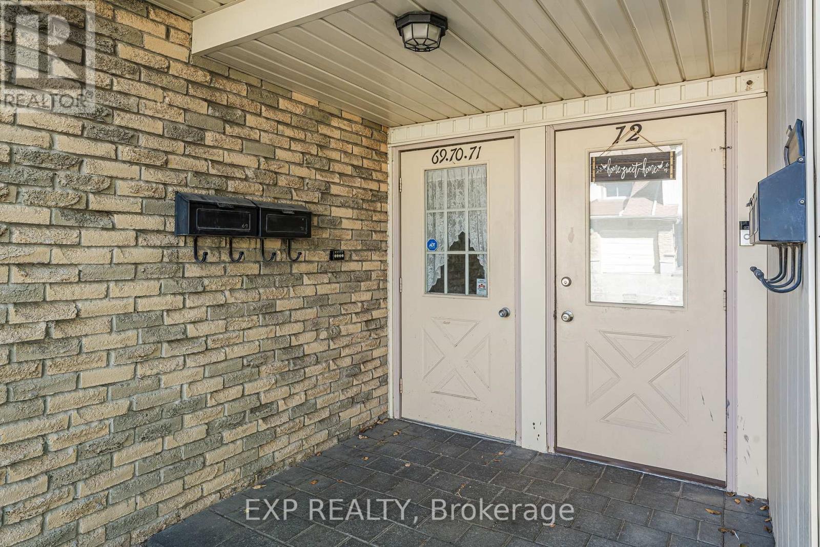 70 - 6797 Formentera Avenue, Mississauga (Meadowvale), Ontario  L5N 2L6 - Photo 3 - W12497462