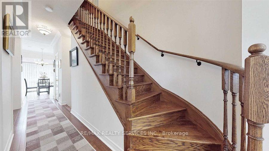 3 Bellcrest Road, Brampton (Credit Valley), Ontario  L6Y 2M7 - Photo 16 - W12497578