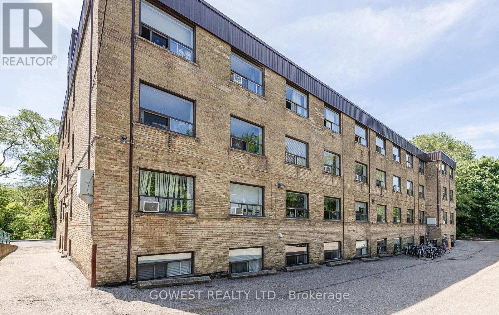 308 - 205 Keele Street, Toronto, Ontario  M6P 2K1 - Photo 17 - W12497646