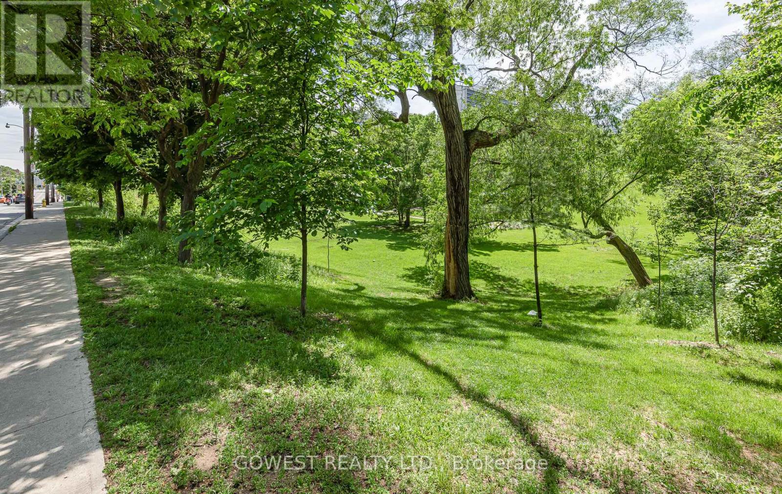 308 - 205 Keele Street, Toronto, Ontario  M6P 2K1 - Photo 22 - W12497646