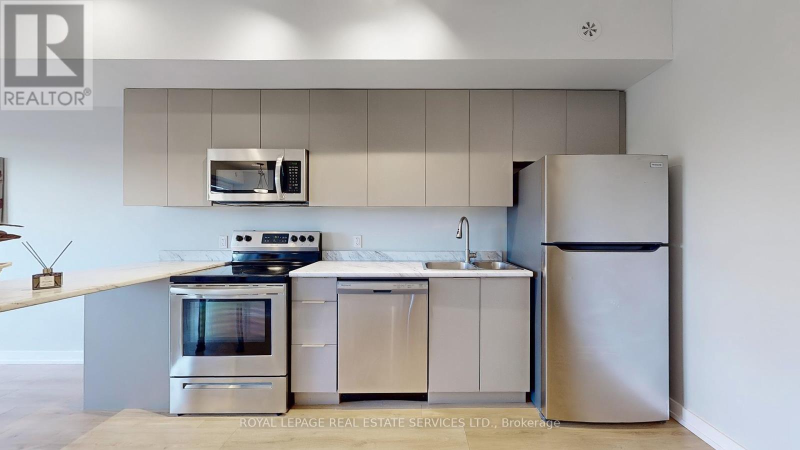 304 - 3058 Sixth Line, Oakville, Ontario  L6M 1P8 - Photo 14 - W12497648