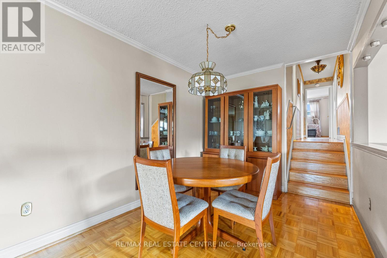 48 Marblehead Crescent, Brampton (Central Park), Ontario  L6S 2V1 - Photo 9 - W12497652