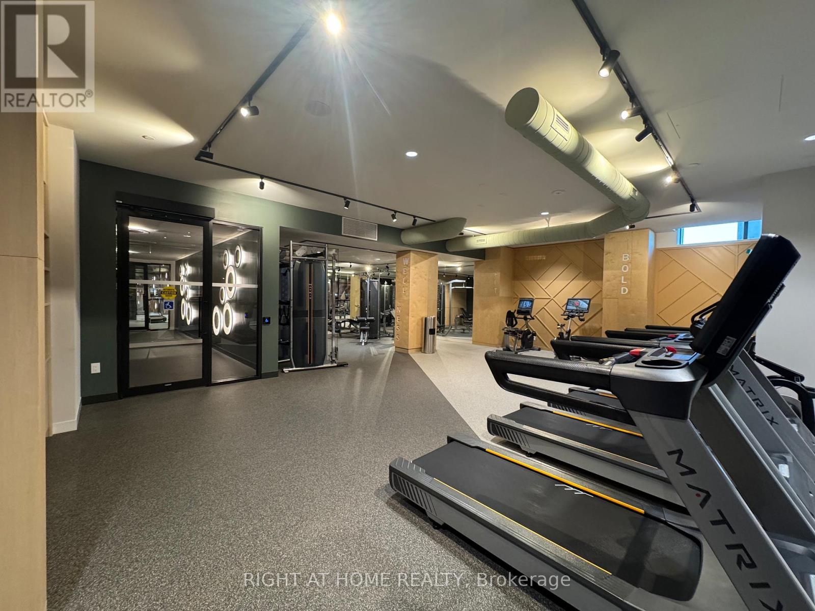 2111 - 2495 Eglinton Avenue W, Mississauga, Ontario  L5M 2T2 - Photo 40 - W12497678