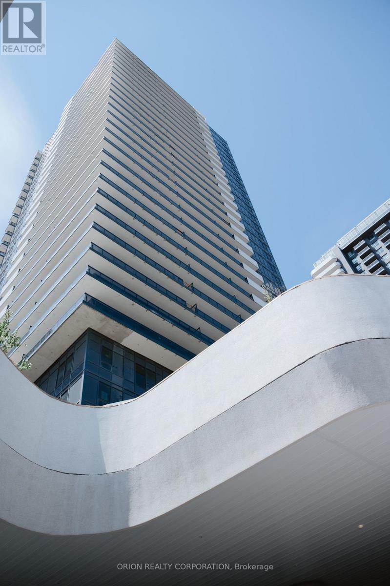 A-2201 - 5105 Hurontario Street, Mississauga (Hurontario), Ontario  L4Z 3X7 - Photo 2 - W12497706