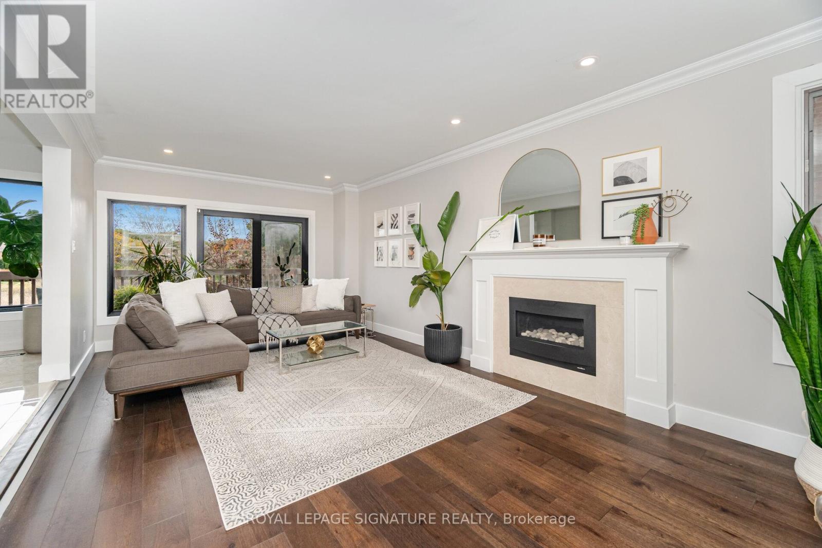 51 Kenpark Avenue, Brampton (Snelgrove), Ontario  L6Z 3R6 - Photo 16 - W12497708