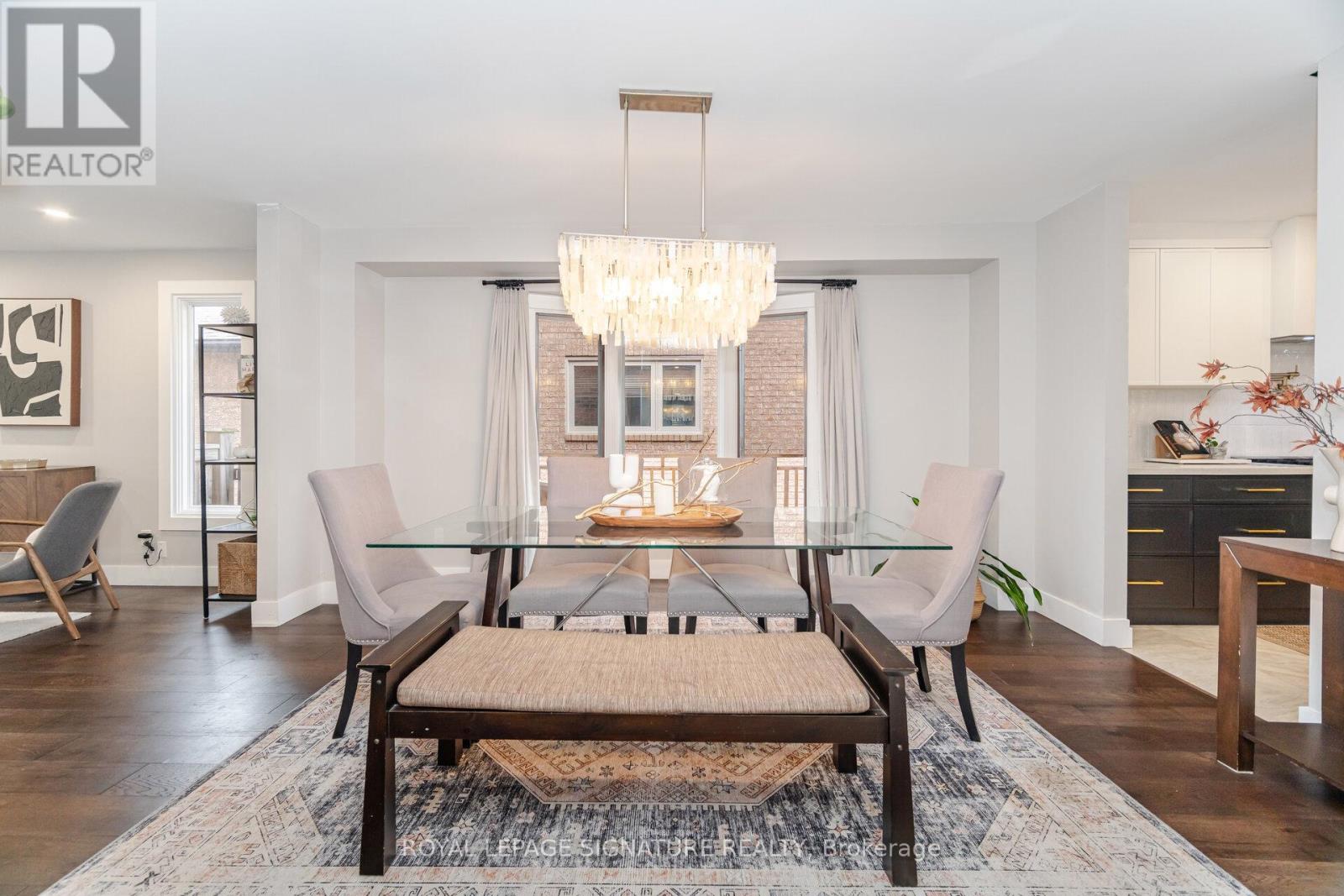 51 Kenpark Avenue, Brampton (Snelgrove), Ontario  L6Z 3R6 - Photo 9 - W12497708