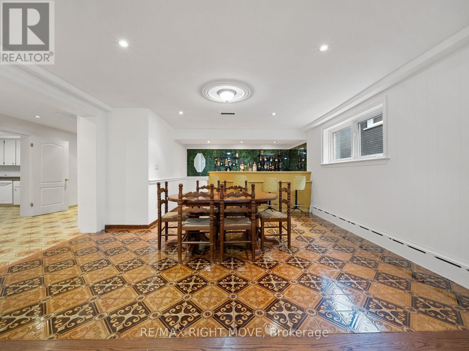 22 Ladyshot Crescent, Toronto (York University Heights), Ontario  M3J 1X2 - Photo 25 - W12497734