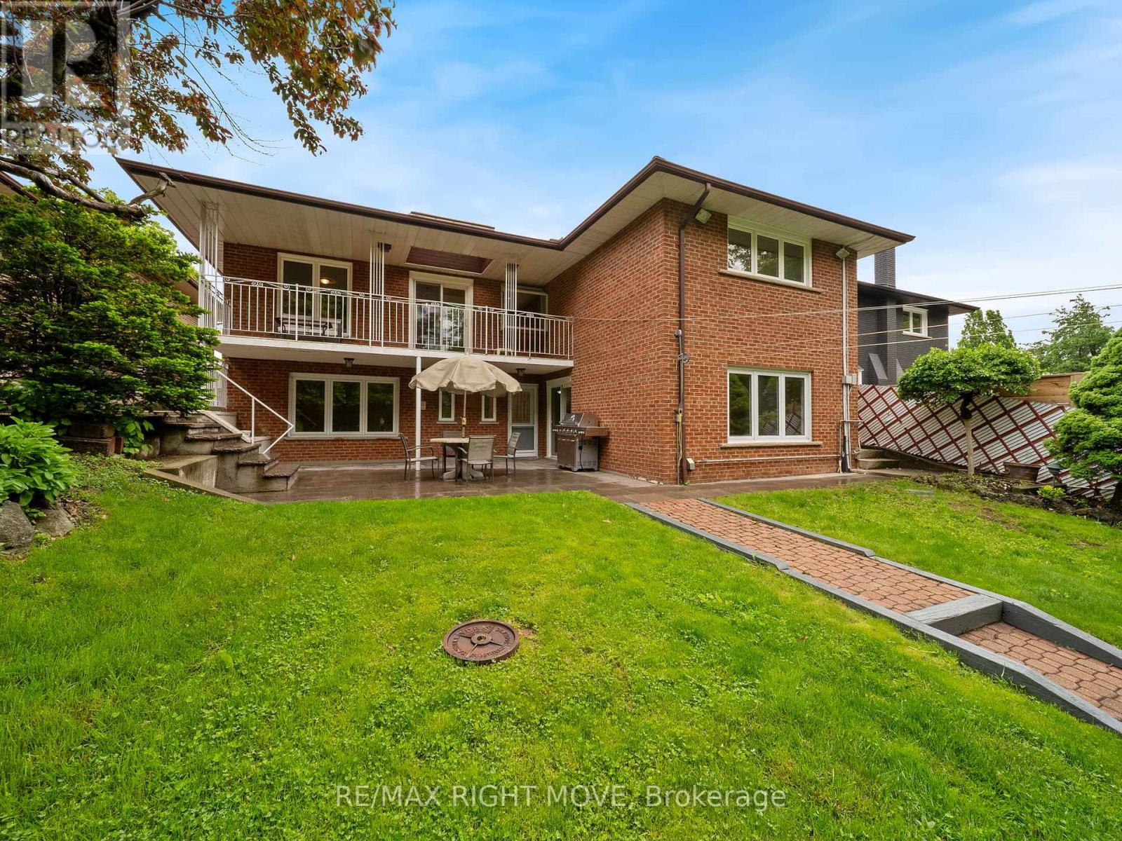 22 Ladyshot Crescent, Toronto (York University Heights), Ontario  M3J 1X2 - Photo 33 - W12497734