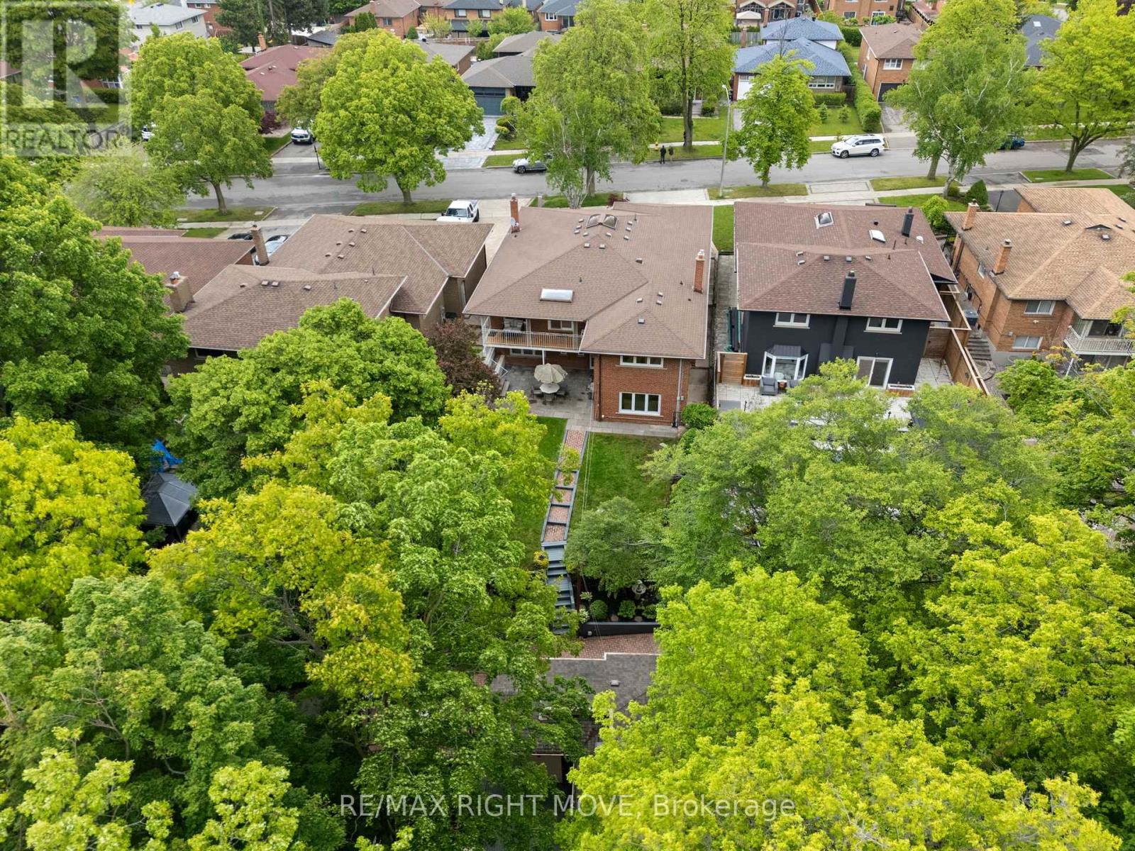 22 Ladyshot Crescent, Toronto (York University Heights), Ontario  M3J 1X2 - Photo 49 - W12497734