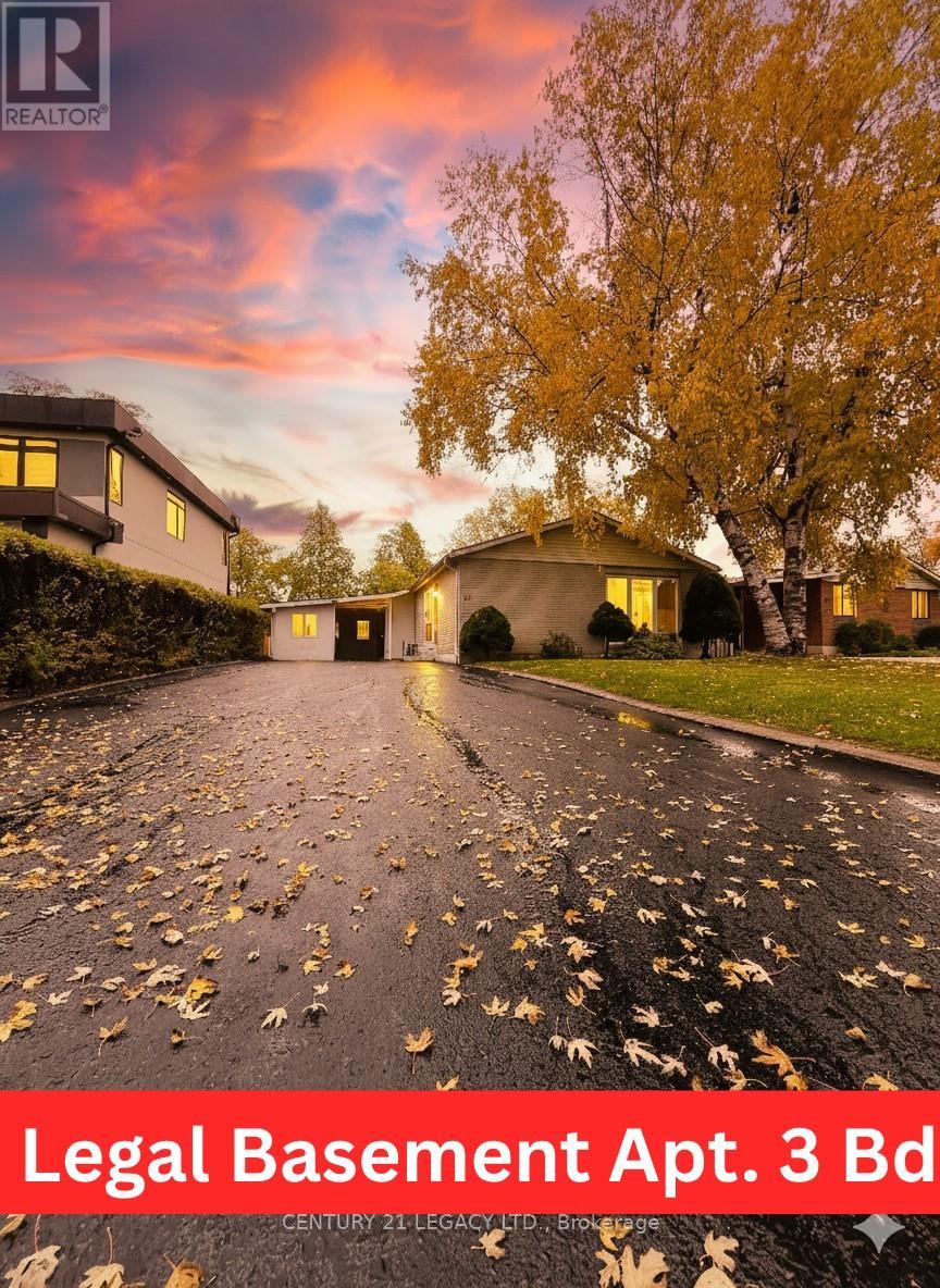 26 Epsom Downs Drive, Brampton, Ontario  L6T 1Y8 - Photo 1 - W12497782