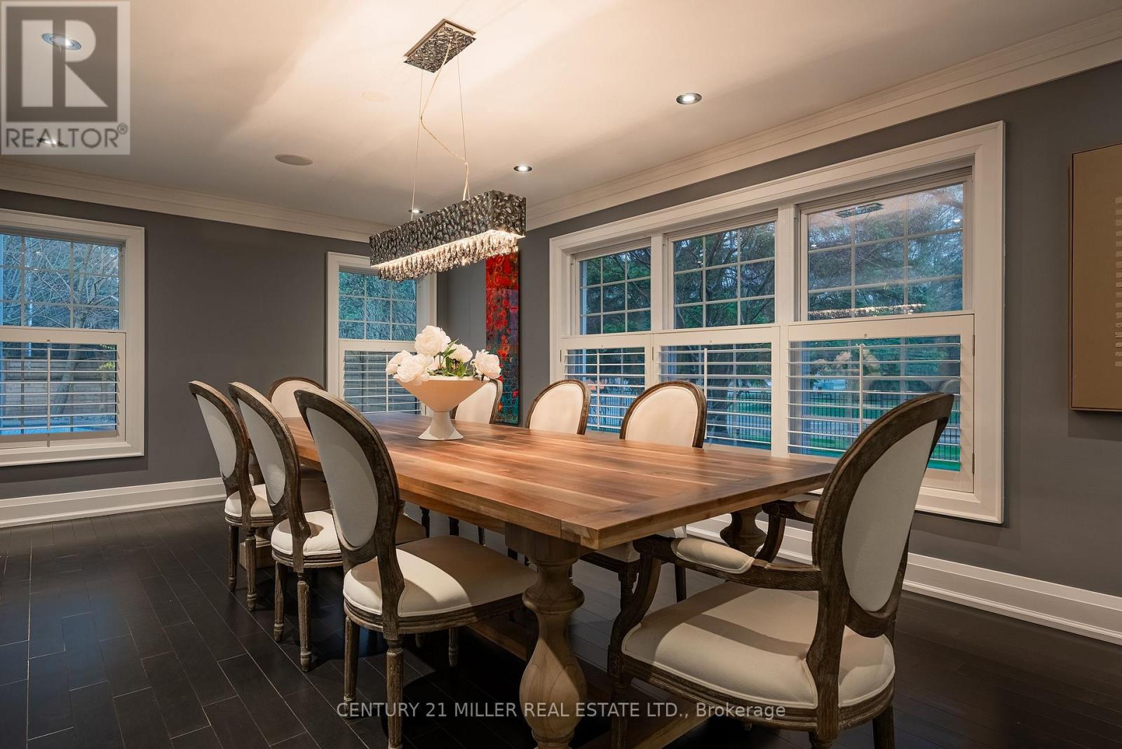 115 Charnwood Drive, Oakville (Fd Ford), Ontario  L6J 5G8 - Photo 12 - W12497788