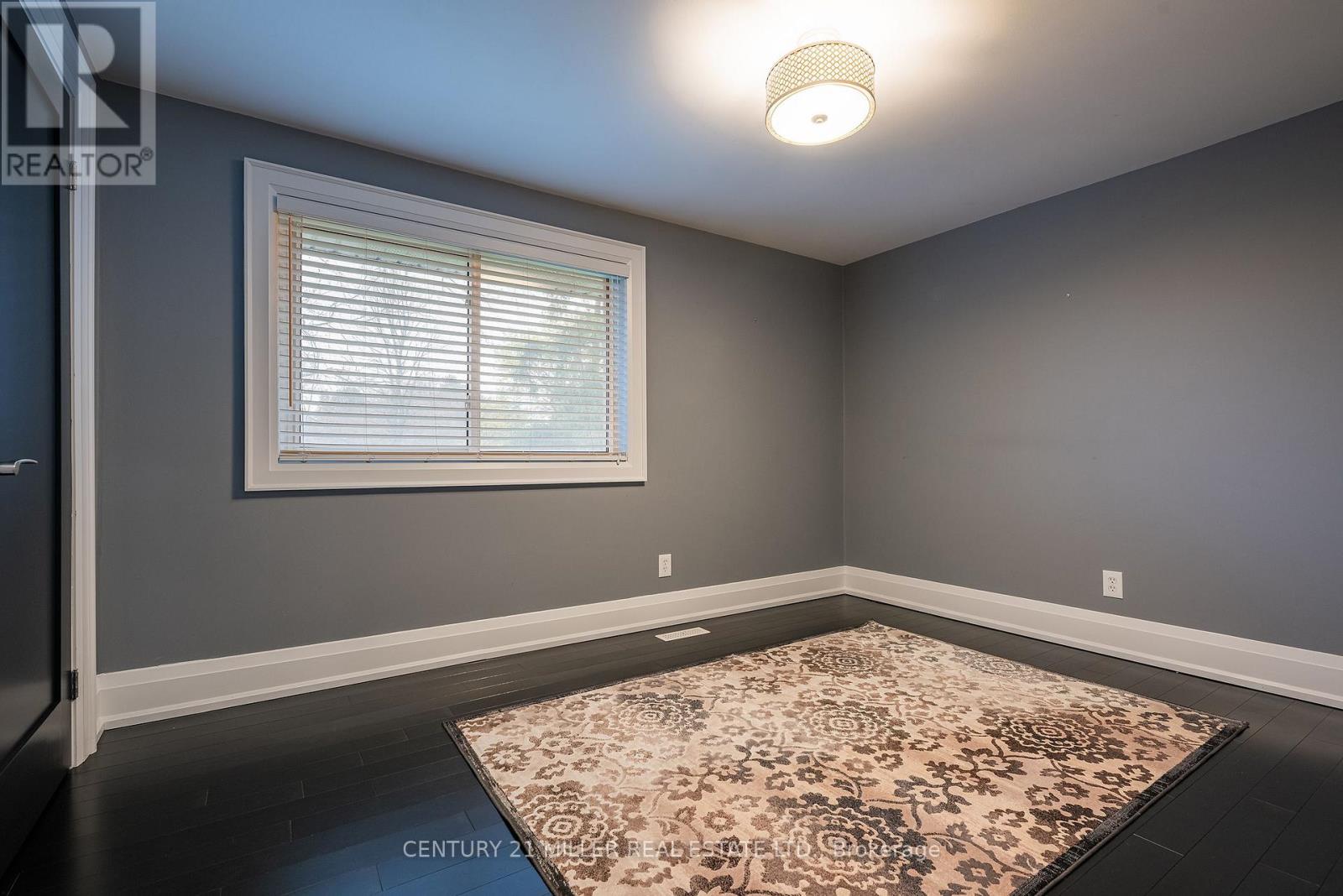 115 Charnwood Drive, Oakville (Fd Ford), Ontario  L6J 5G8 - Photo 27 - W12497788