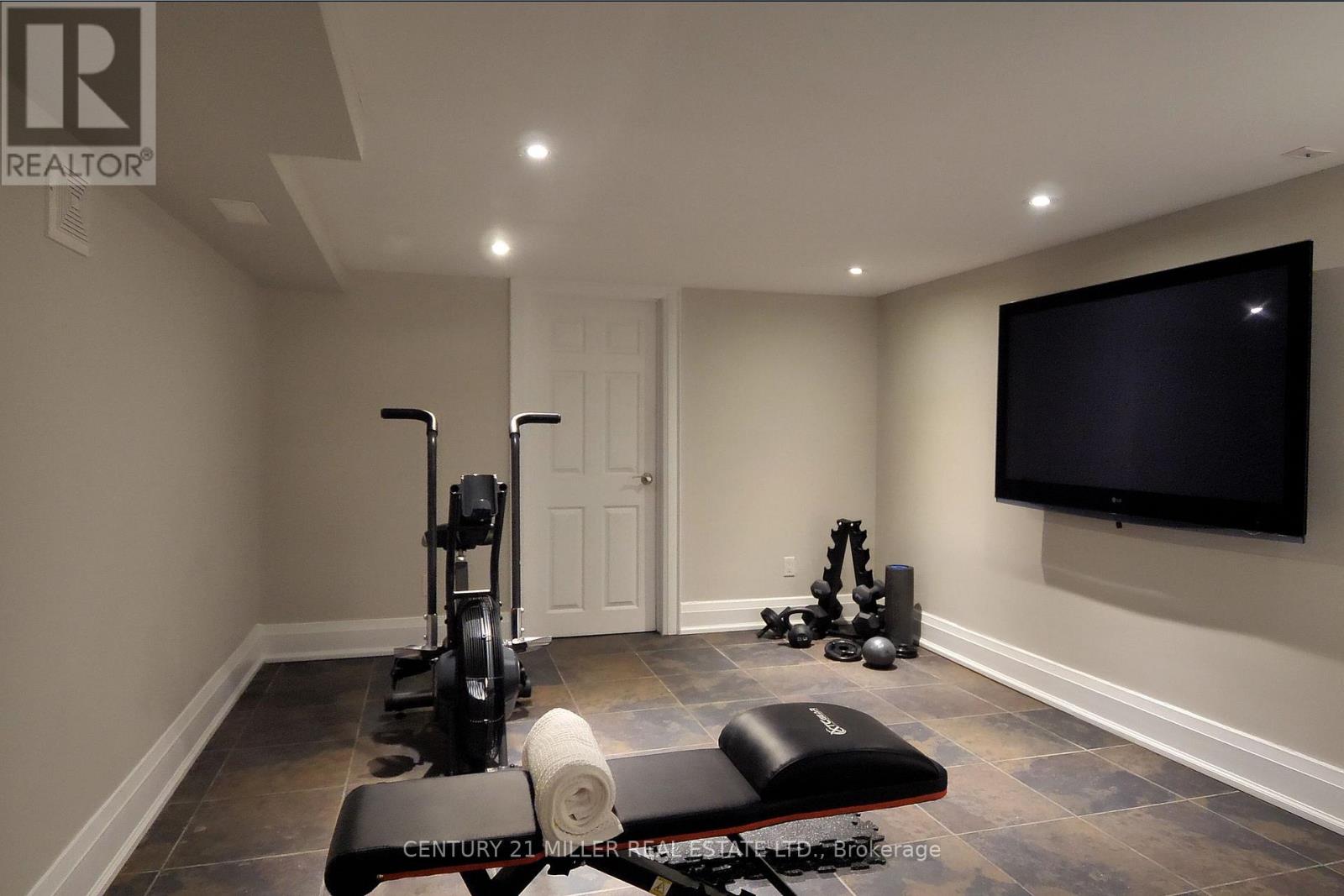 115 Charnwood Drive, Oakville (Fd Ford), Ontario  L6J 5G8 - Photo 33 - W12497788