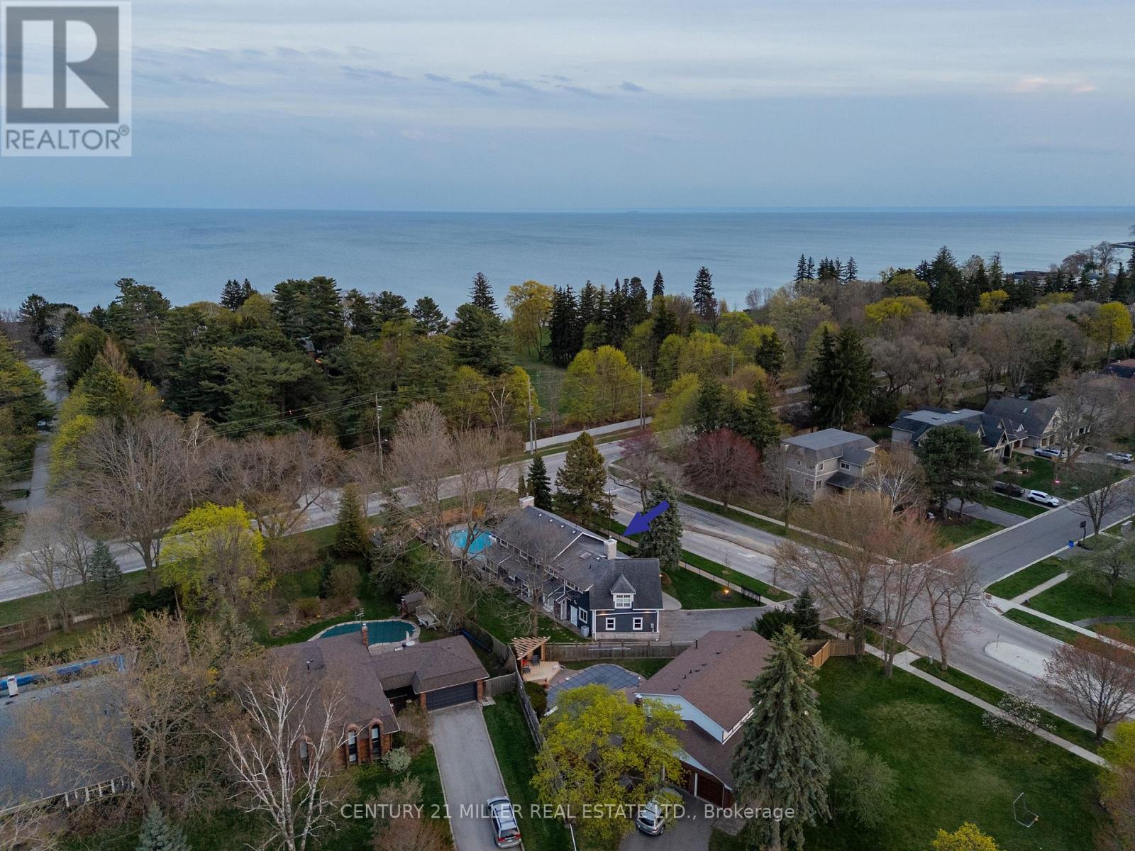 115 Charnwood Drive, Oakville (Fd Ford), Ontario  L6J 5G8 - Photo 38 - W12497788