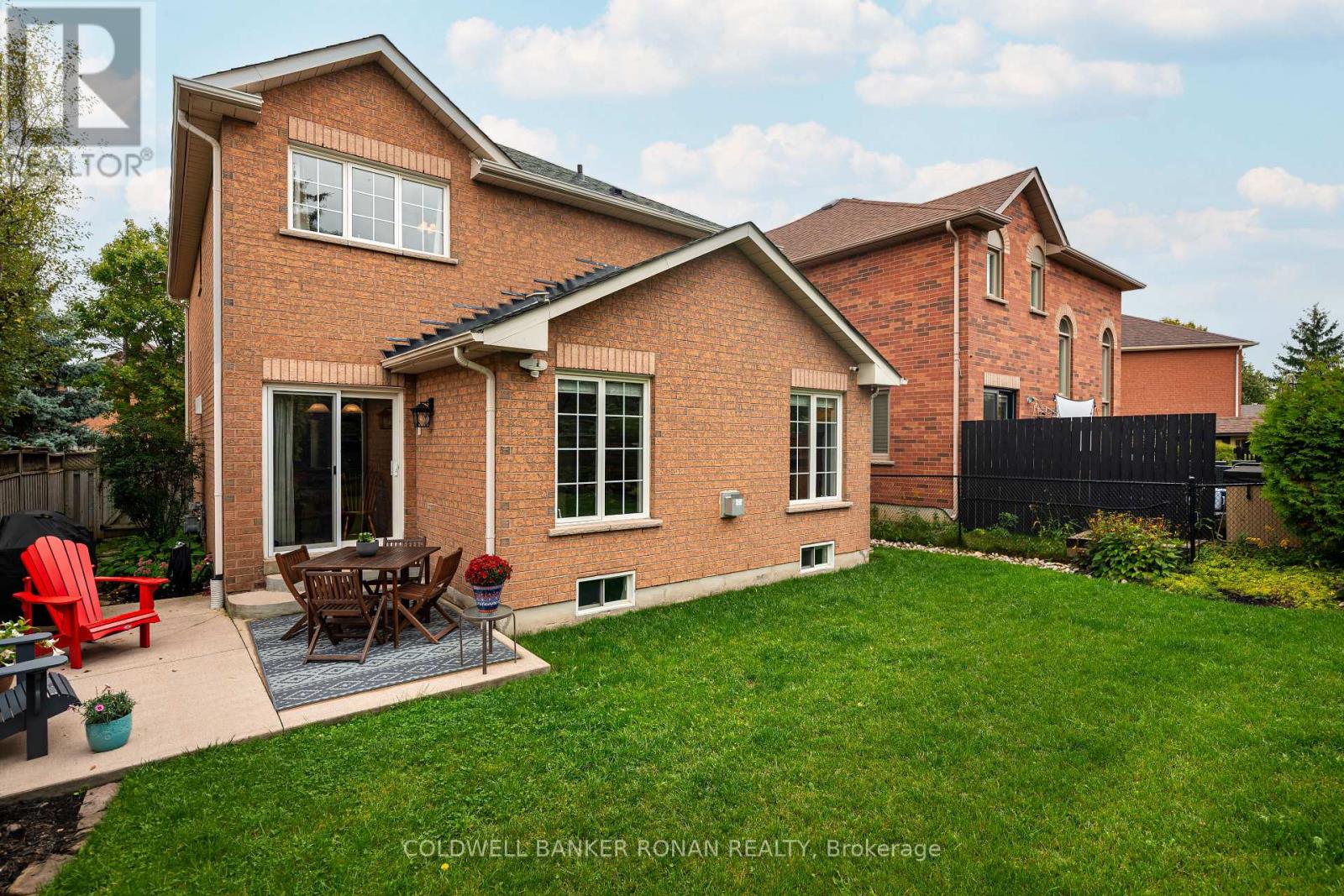 44 Baccarat Crescent, Brampton, Ontario  L7A 1K7 - Photo 7 - W12497814