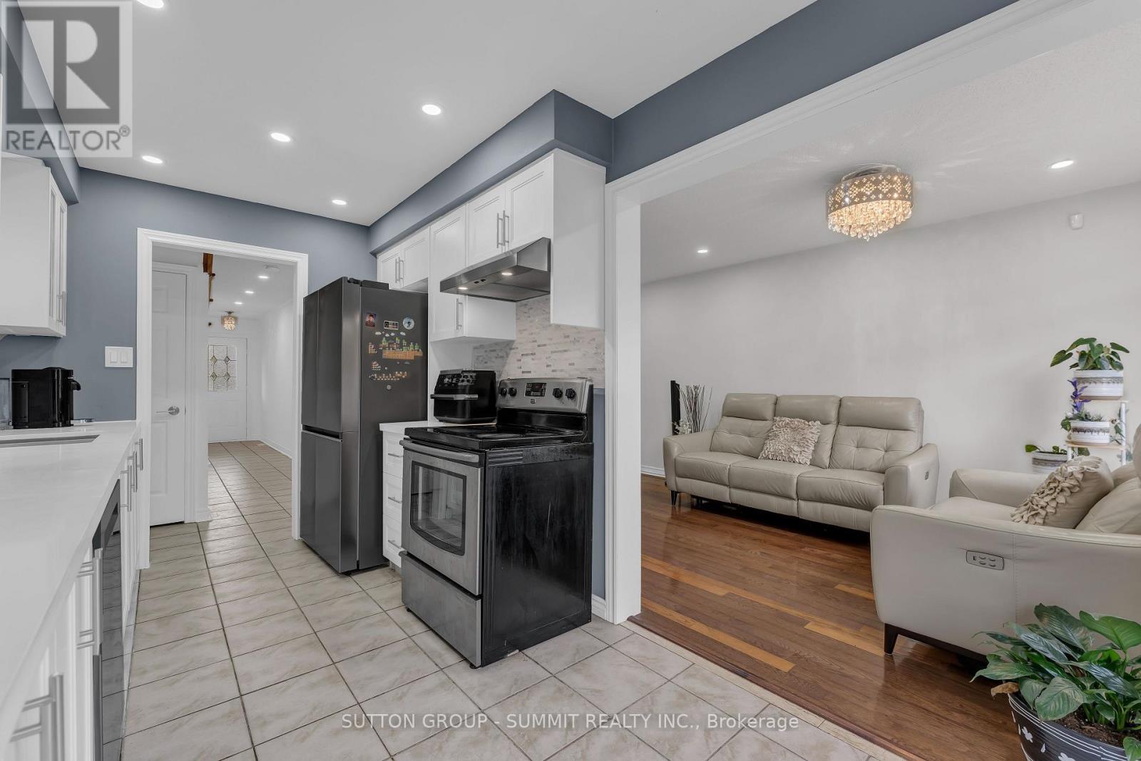 29 Cedargrove Road, Caledon, Ontario  L7E 2L7 - Photo 8 - W12497826