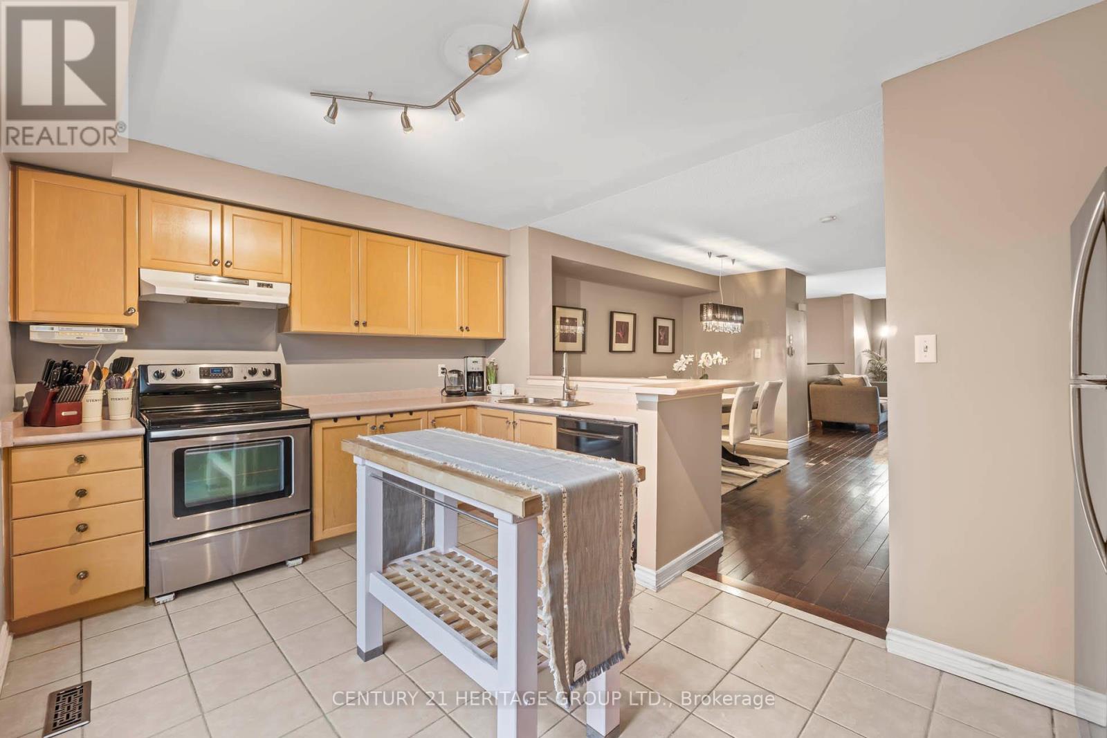 51 - 2531 Northampton Boulevard, Burlington, Ontario  L7M 4H5 - Photo 6 - W12497850