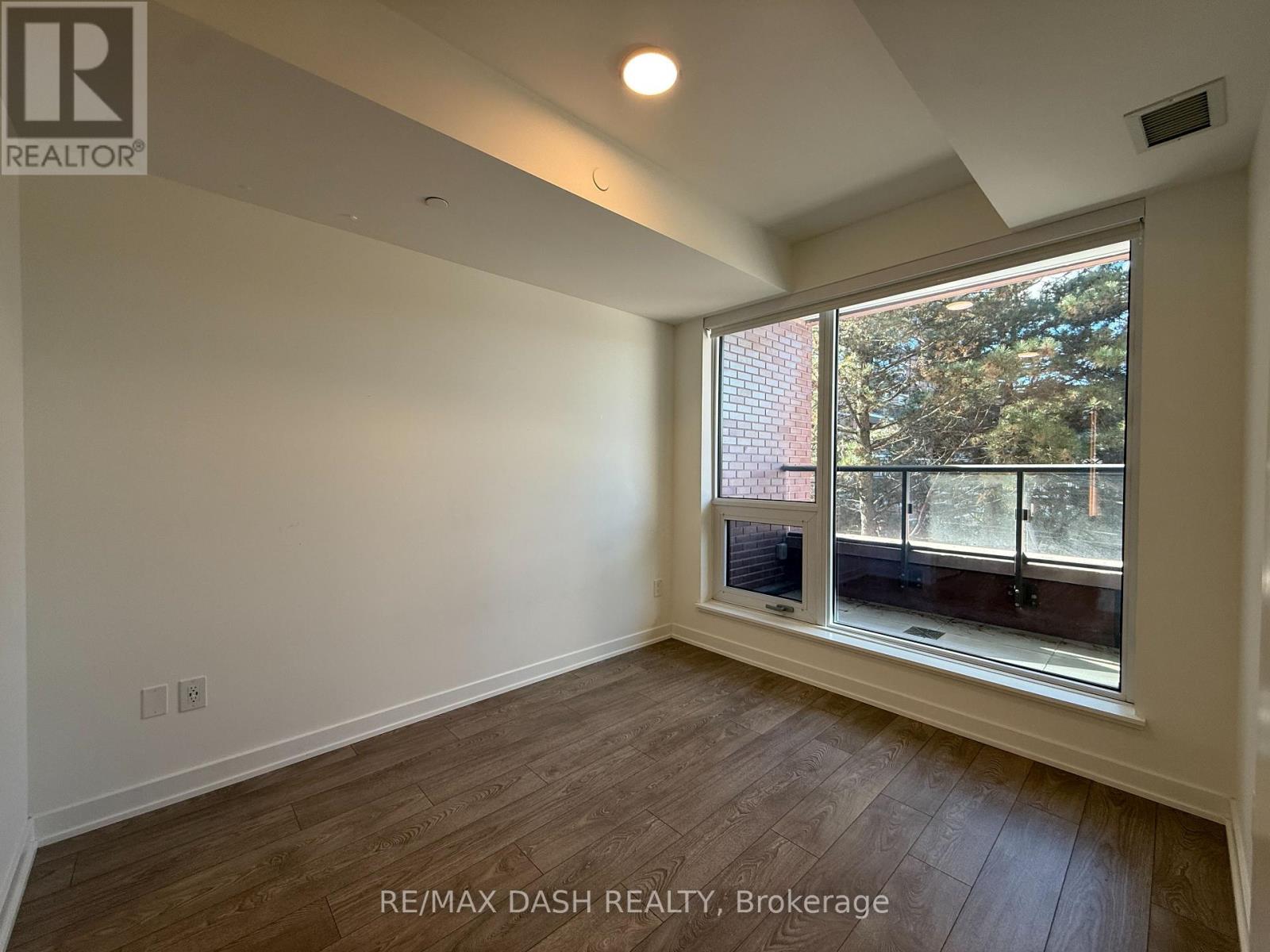 215 - 28 Ann Street, Mississauga, Ontario  M3C 0H5 - Photo 24 - W12497860