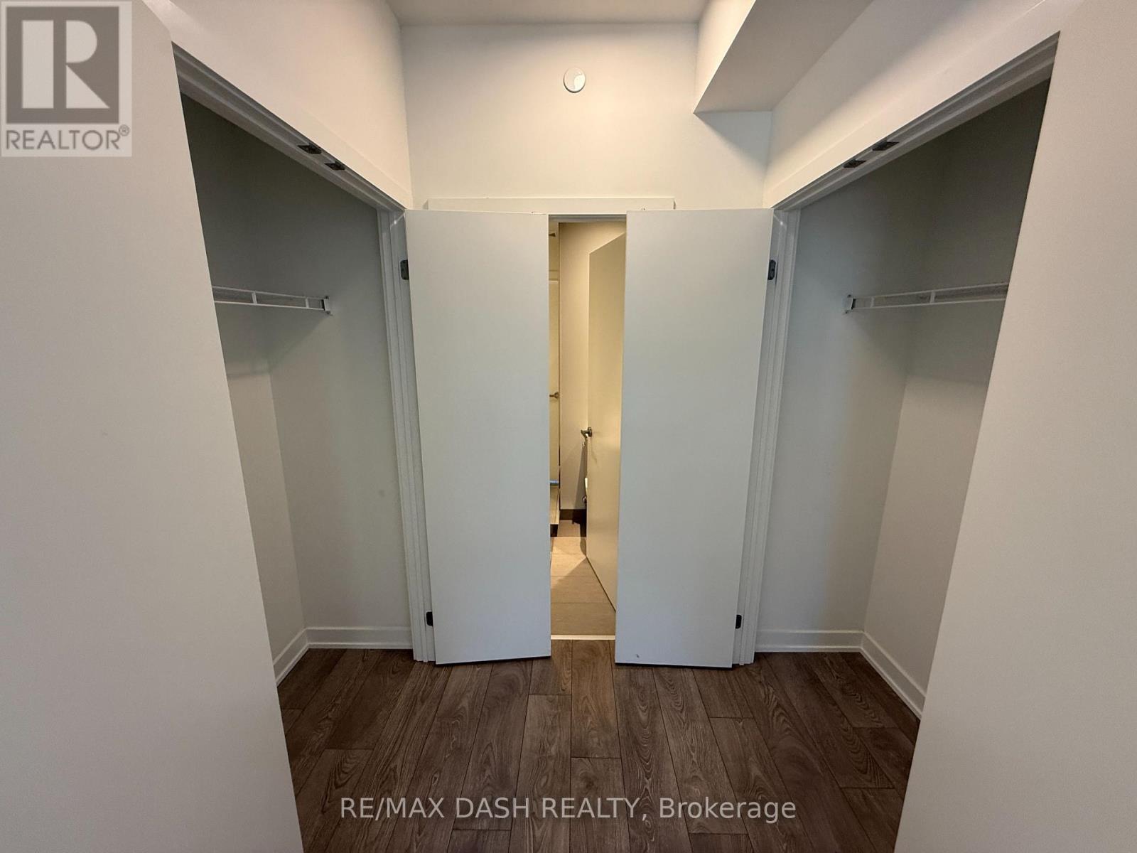 215 - 28 Ann Street, Mississauga, Ontario  M3C 0H5 - Photo 25 - W12497860