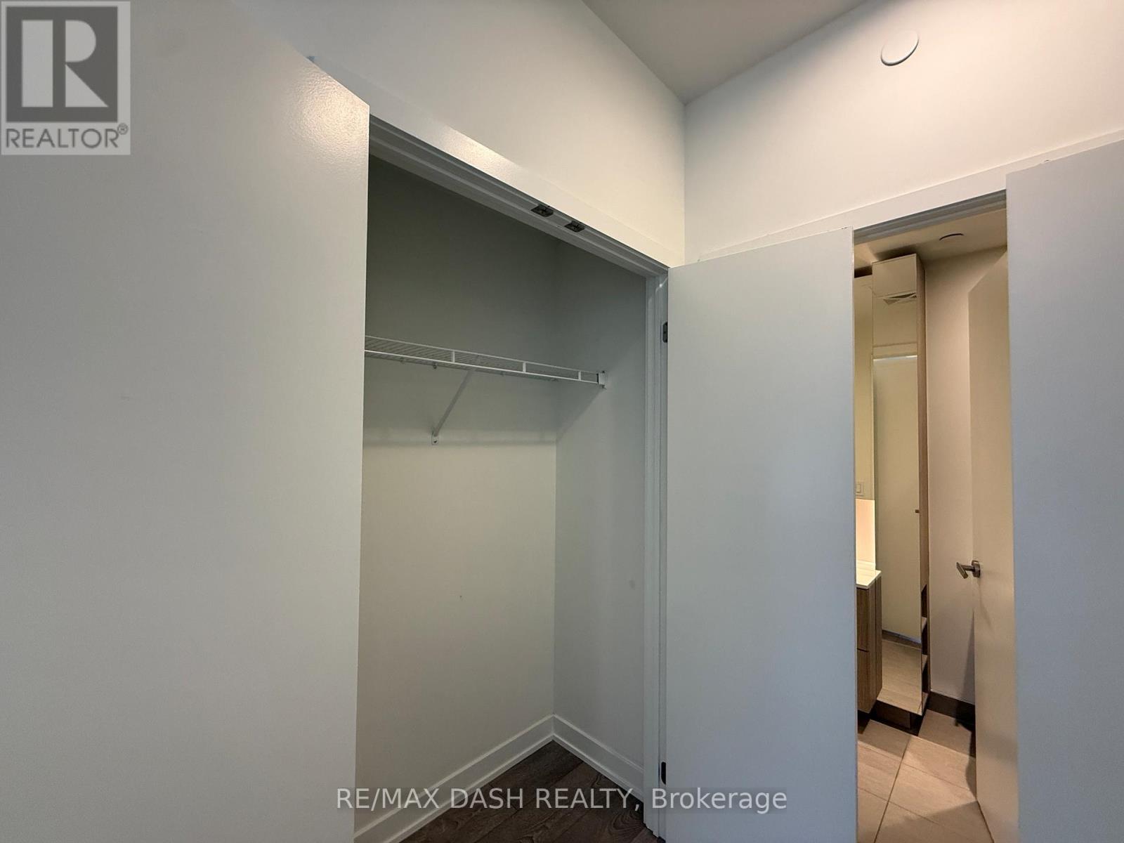 215 - 28 Ann Street, Mississauga, Ontario  M3C 0H5 - Photo 26 - W12497860