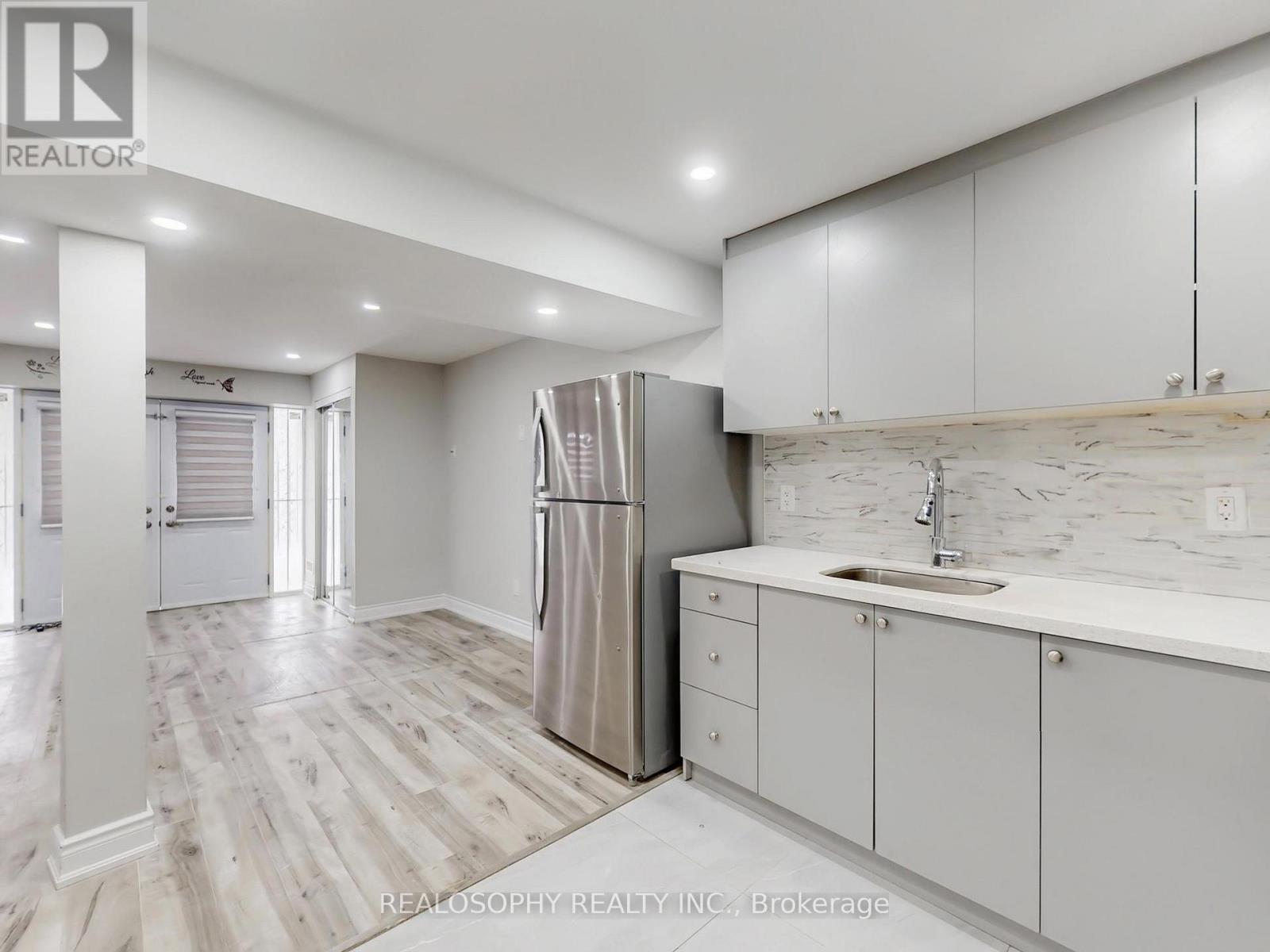 Basement - 106 Miracle Trail, Brampton, Ontario  L7A 0G2 - Photo 12 - W12497926