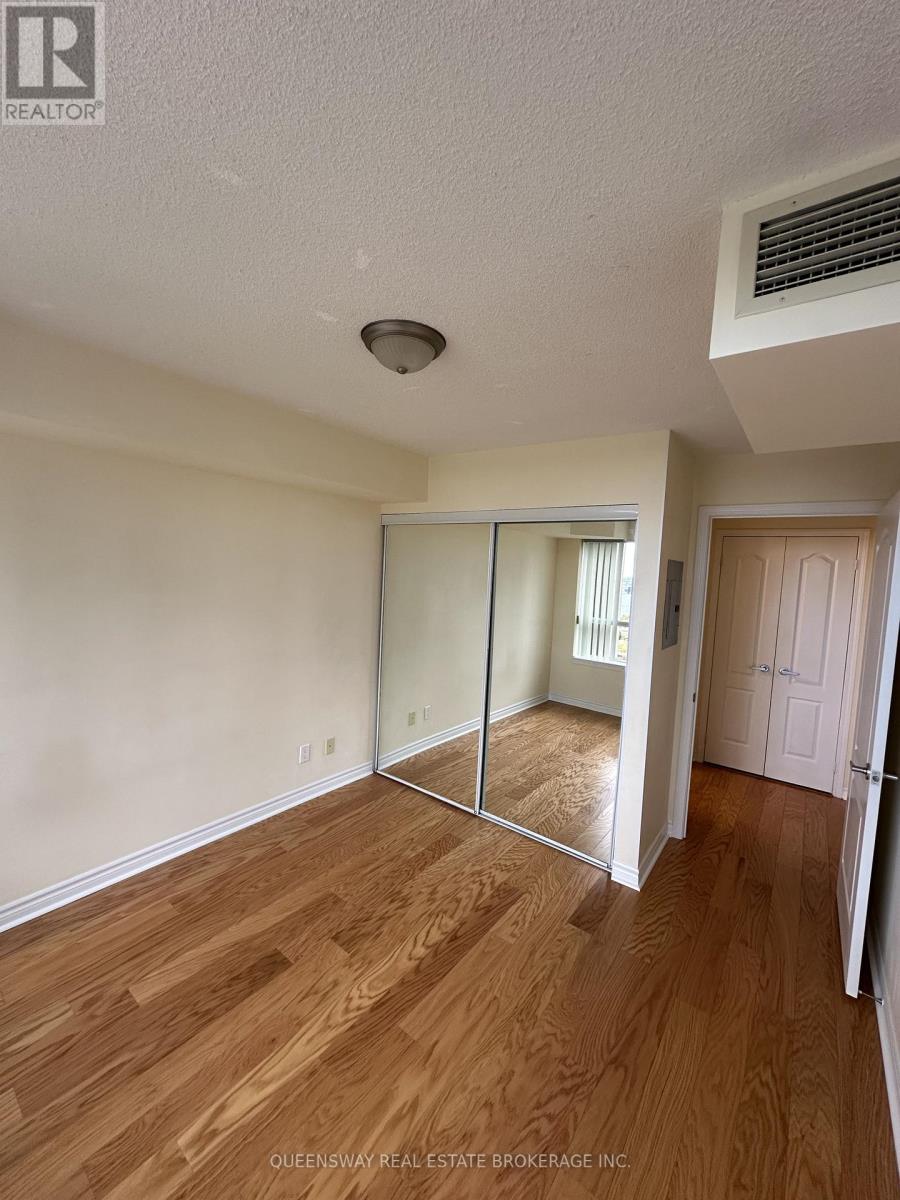 1507 - 4090 Living Arts Drive, Mississauga, Ontario  L5B 4M8 - Photo 20 - W12497930