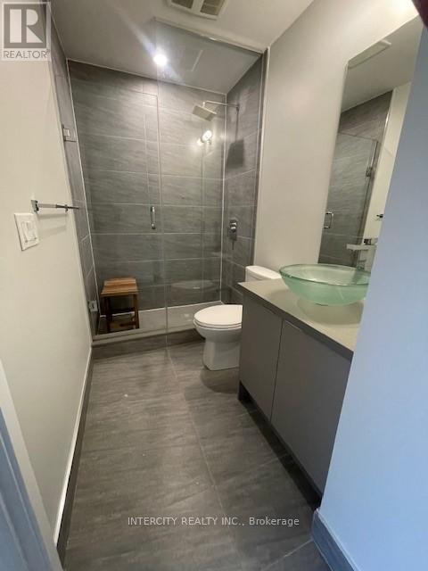 409 - 297 Oak Walk Drive, Oakville (Ro River Oaks), Ontario  L6H 6Z3 - Photo 15 - W12497934