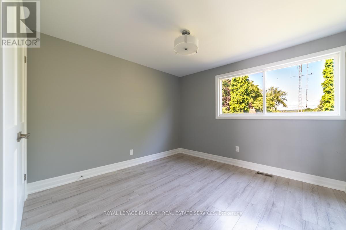 2 - 1011 White Oak Drive, Burlington (Lasalle), Ontario  L7T 2L3 - Photo 23 - W12497942