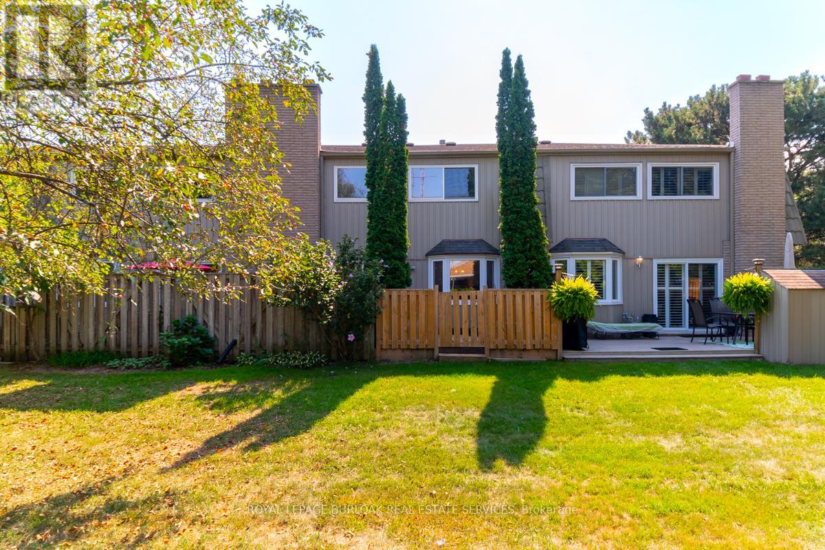 2 - 1011 White Oak Drive, Burlington (Lasalle), Ontario  L7T 2L3 - Photo 32 - W12497942