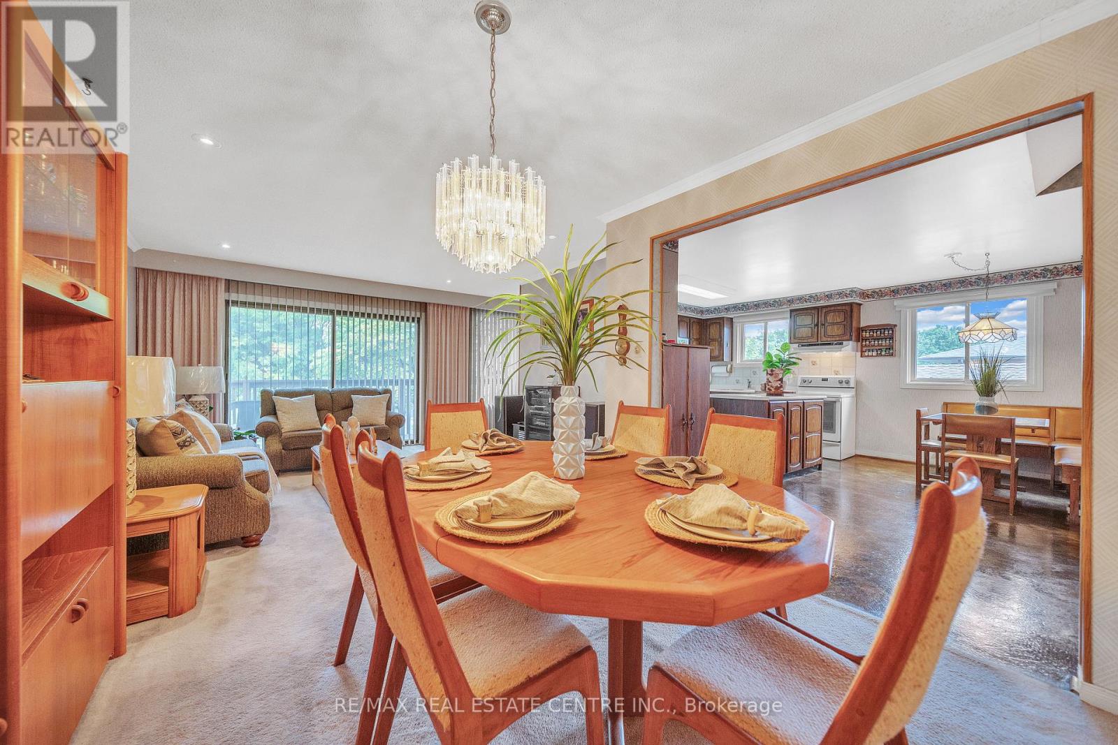 54 Braidwood Lake Road, Brampton (Heart Lake West), Ontario  L6Z 1X6 - Photo 14 - W12497950