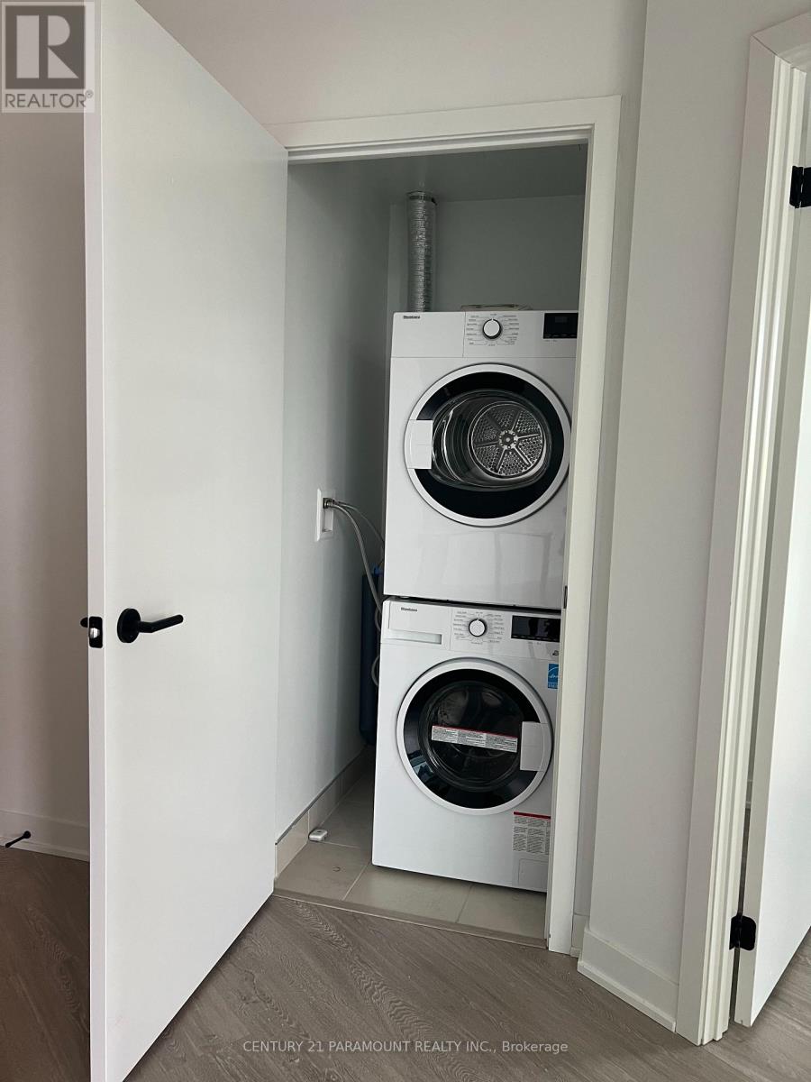 2206 - 2495 Eglinton Avenue W, Mississauga, Ontario  L5M 2V8 - Photo 7 - W12497954