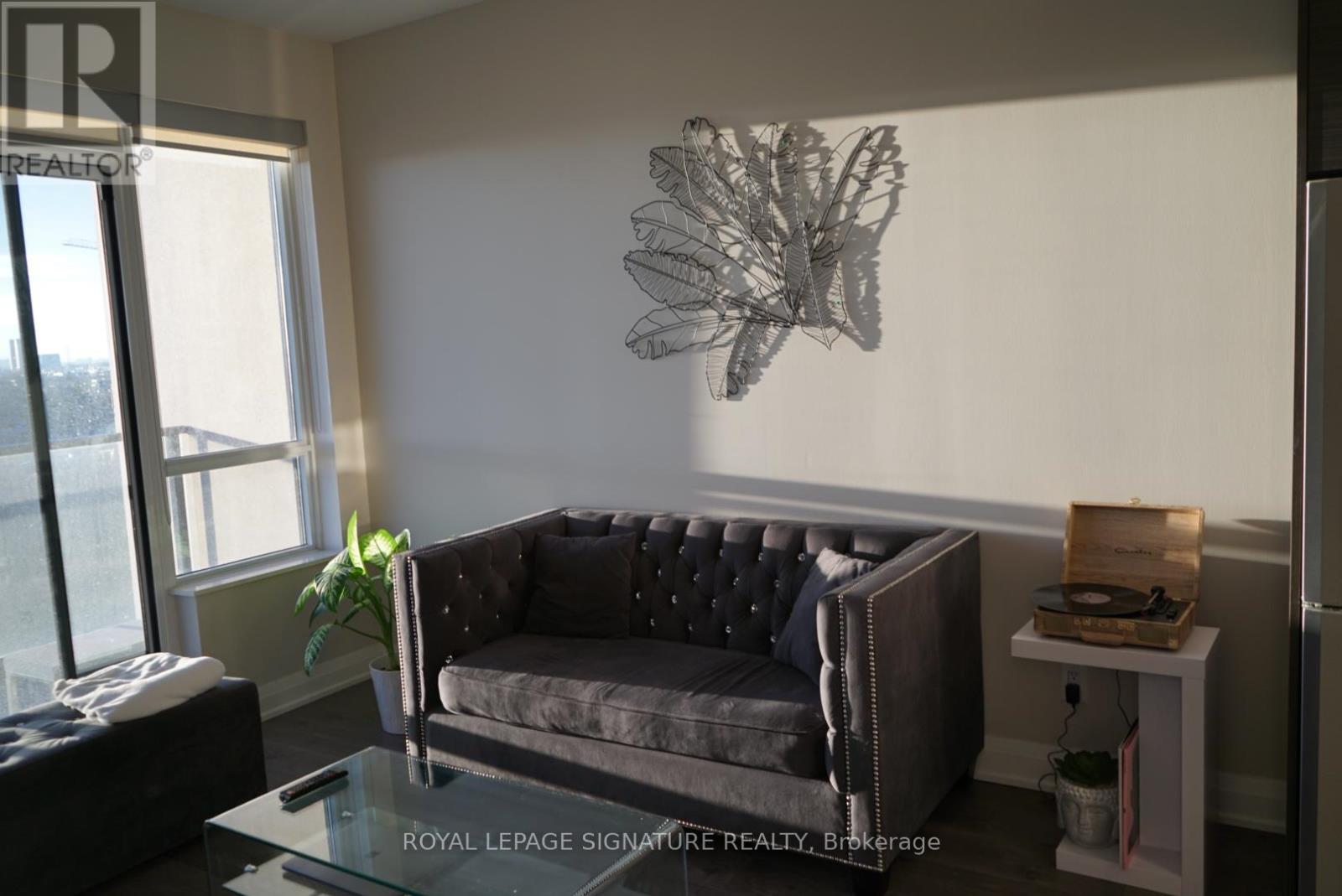 1104 - 36 Park Lawn Road, Toronto, Ontario  M8V 0E5 - Photo 8 - W12497970