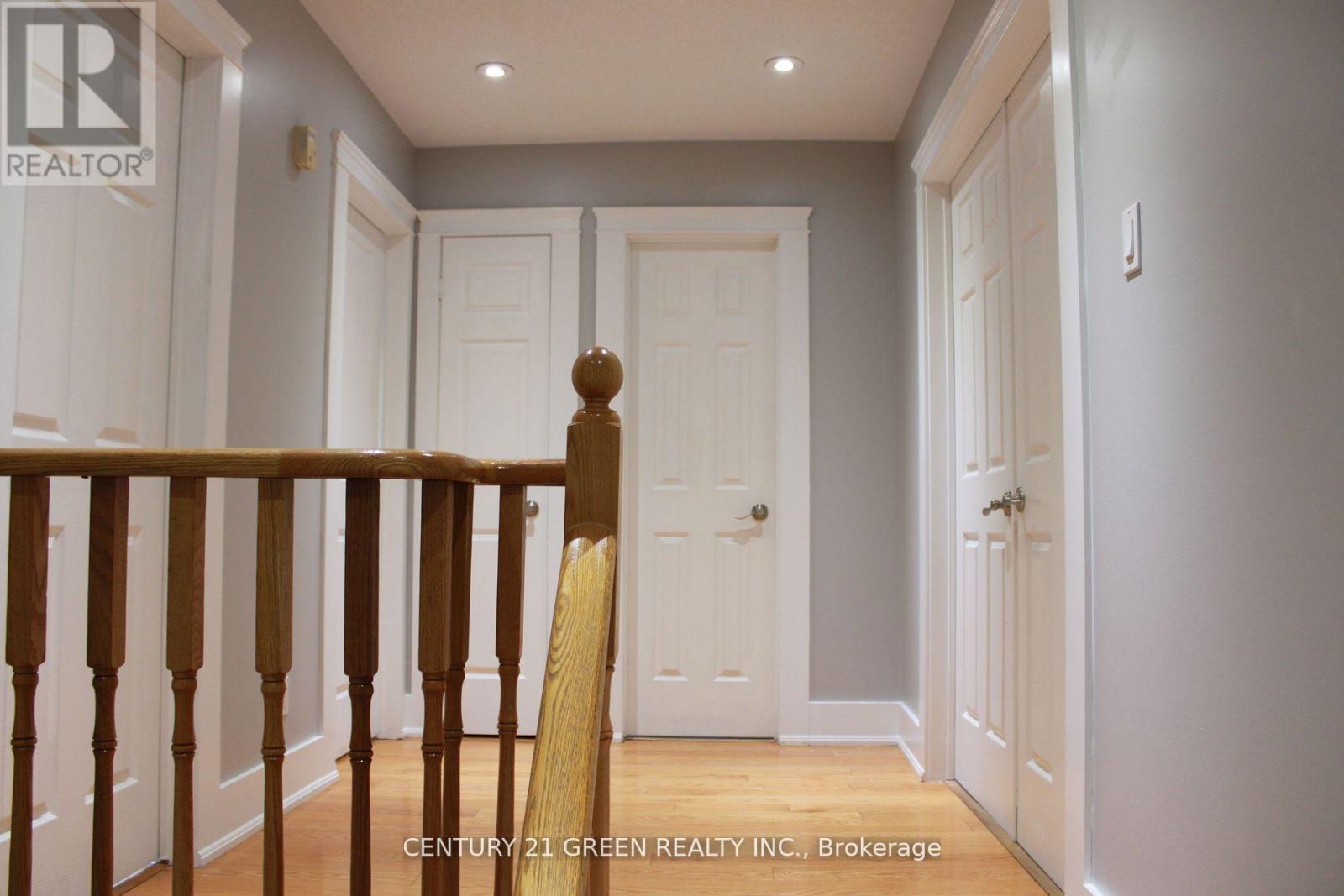 7306 Aldercrest Drive, Mississauga, Ontario  L5N 7T3 - Photo 22 - W12497992