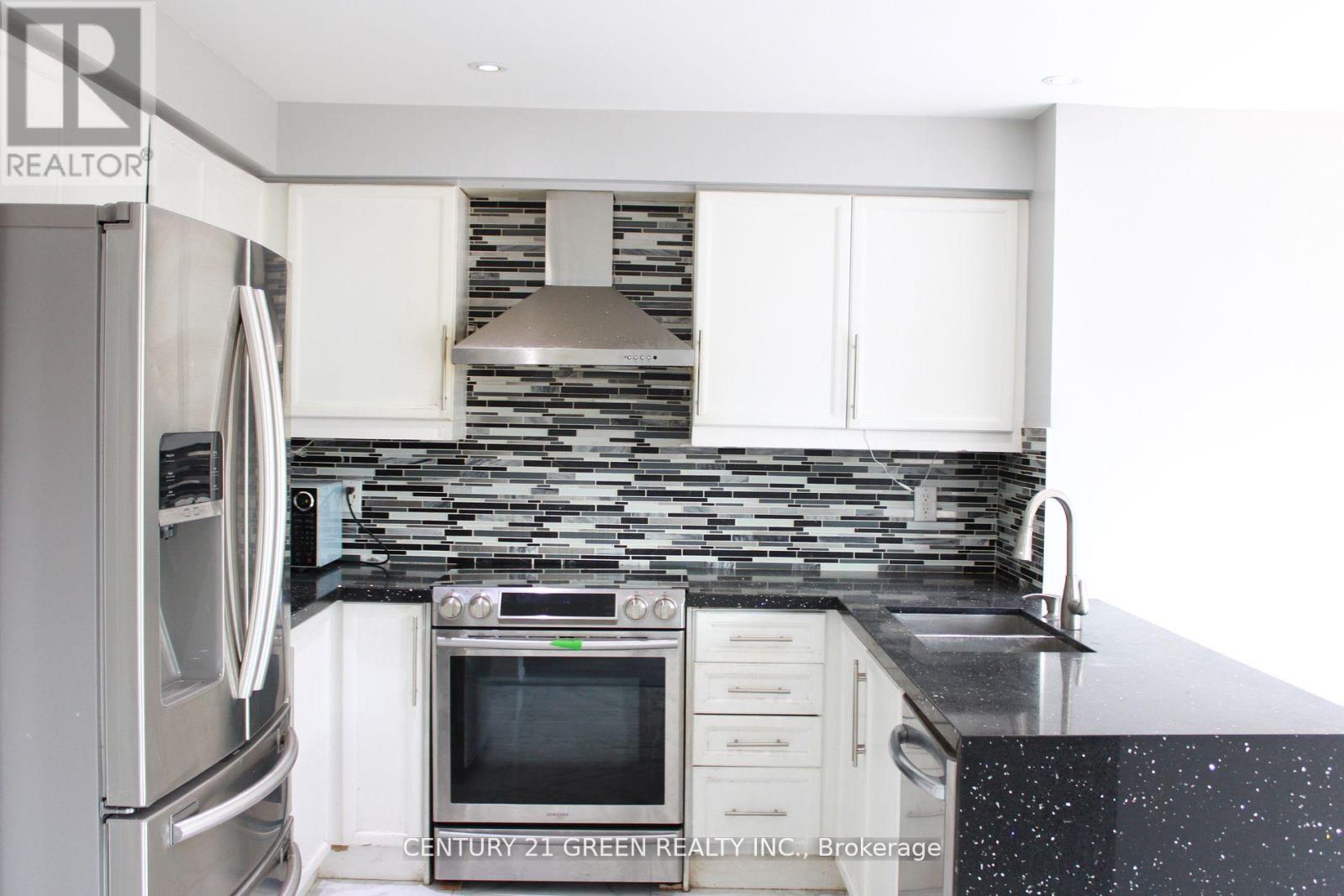 7306 Aldercrest Drive, Mississauga, Ontario  L5N 7T3 - Photo 24 - W12497992