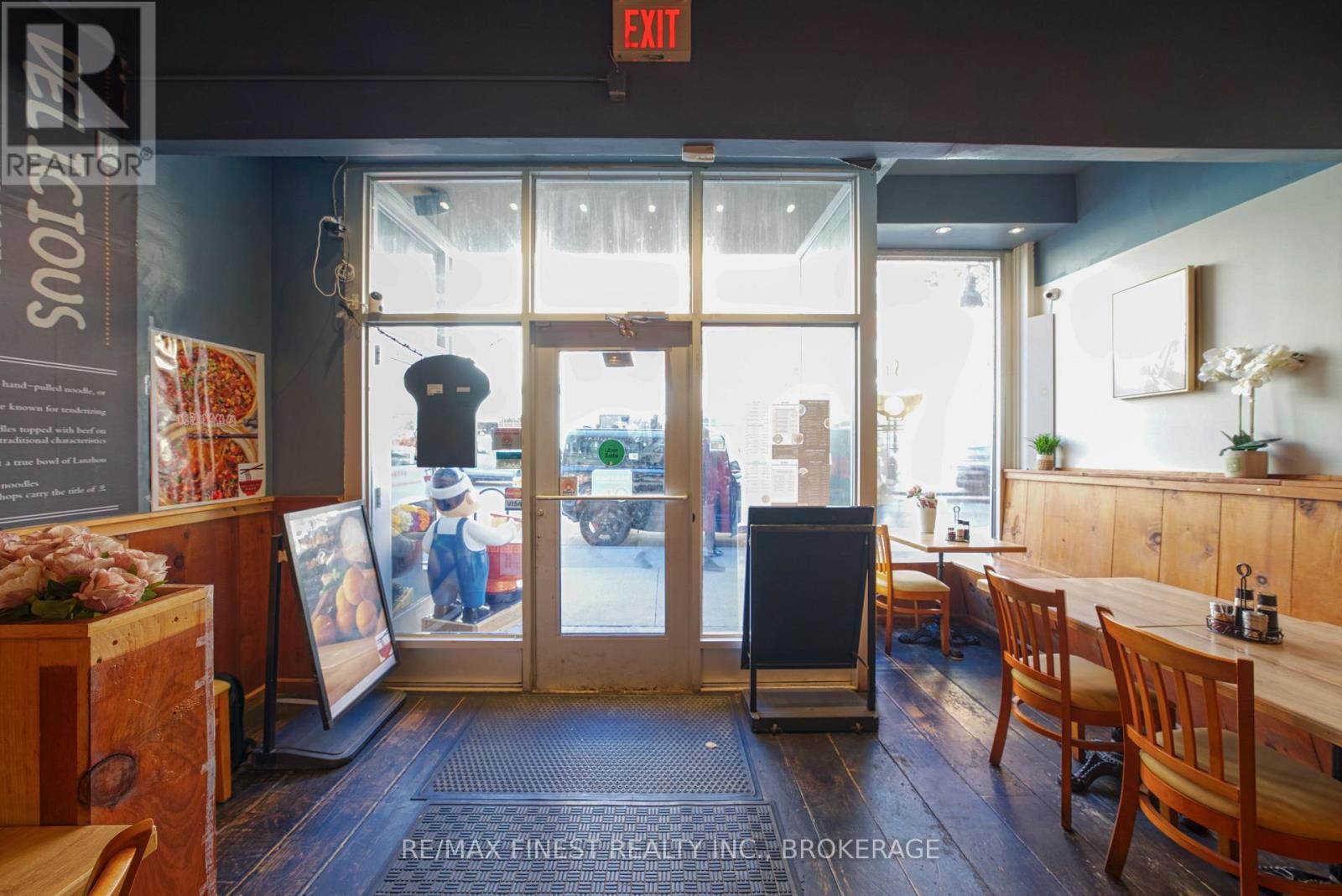 160 Princess Street, Kingston (East Of Sir John A. Blvd), Ontario  K7L 3G5 - Photo 4 - X12492786