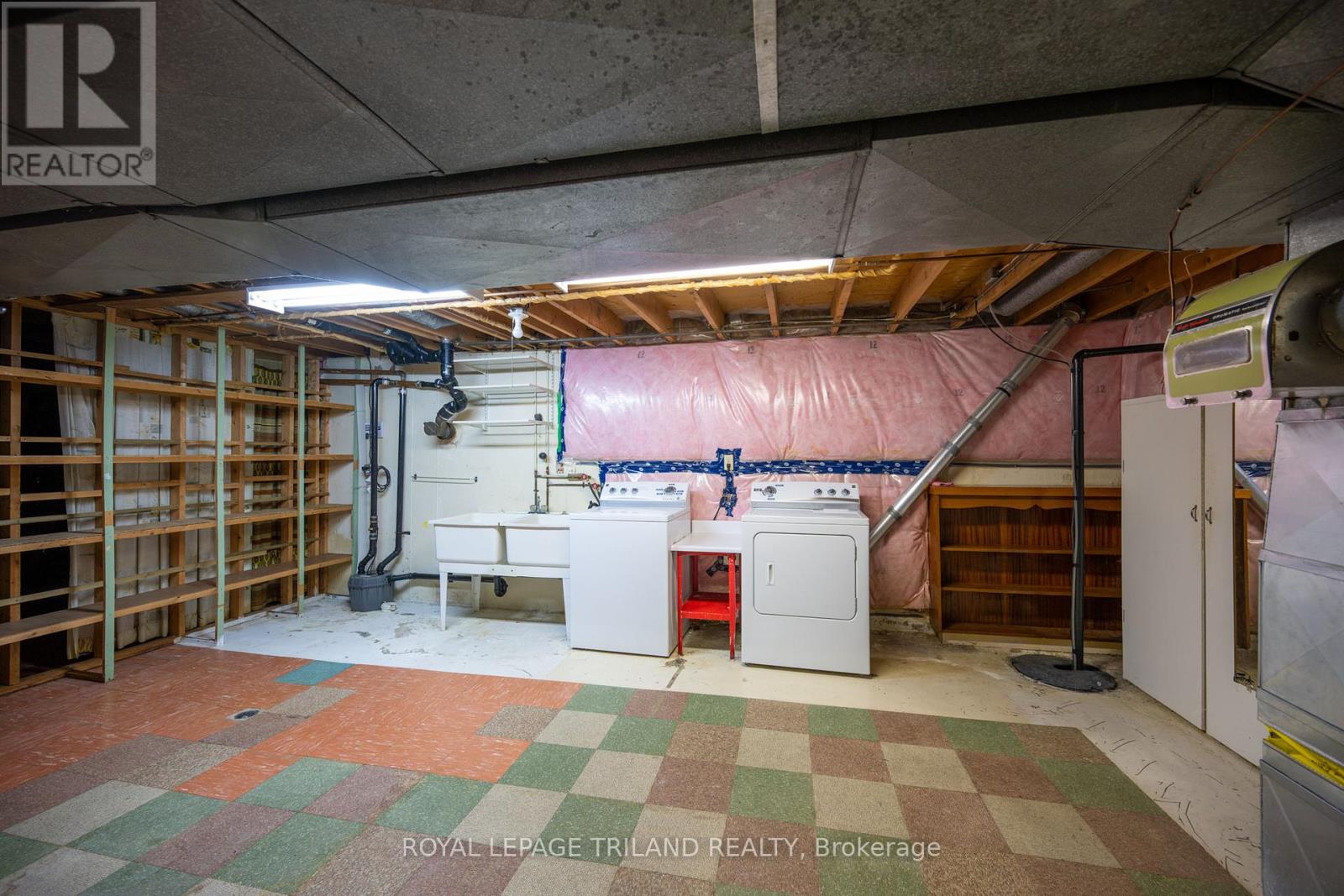 769 Haighton Road, London South, Ontario  N6K 1B4 - Photo 22 - X12393794