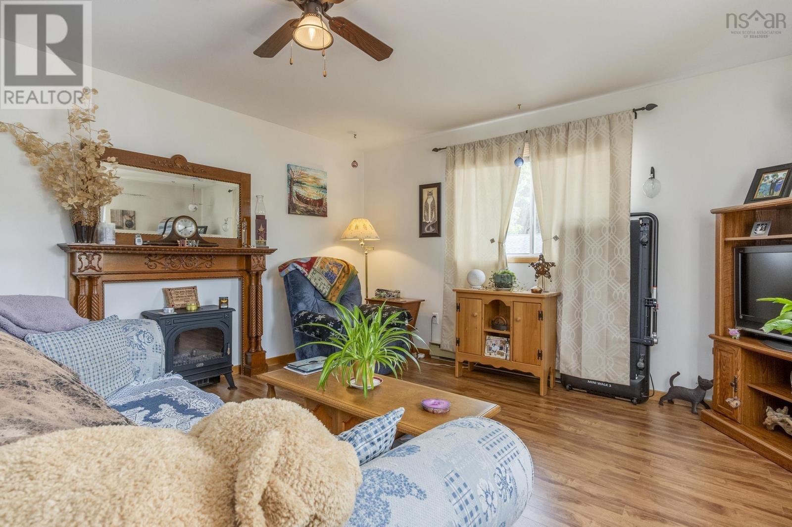 589/591 Sampson Drive, Greenwood, Nova Scotia  B0P 1R0 - Photo 5 - 202523083