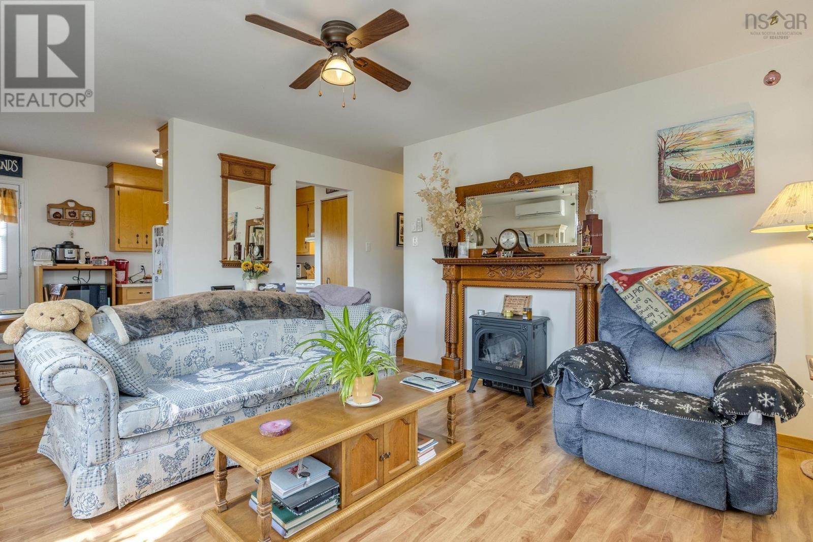 589/591 Sampson Drive, Greenwood, Nova Scotia  B0P 1R0 - Photo 4 - 202523083