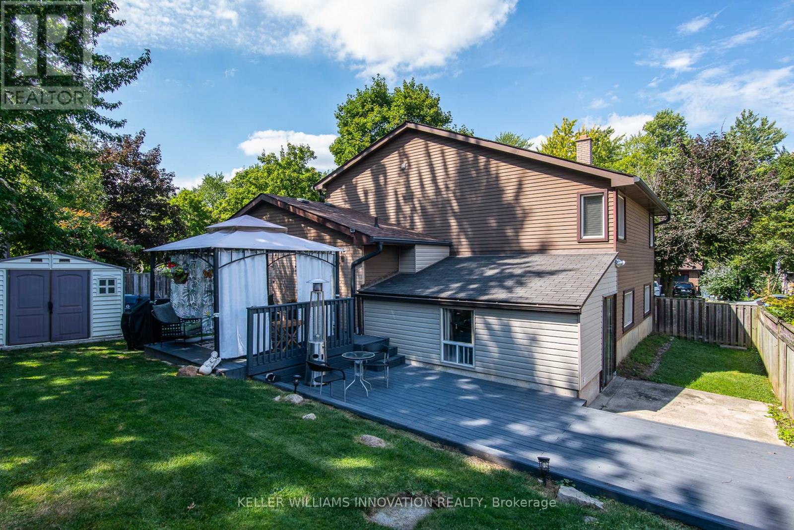 8 Pickwick Place, Guelph (Willow West/sugarbush/west Acres), Ontario  N1H 7V8 - Photo 3 - X12435075