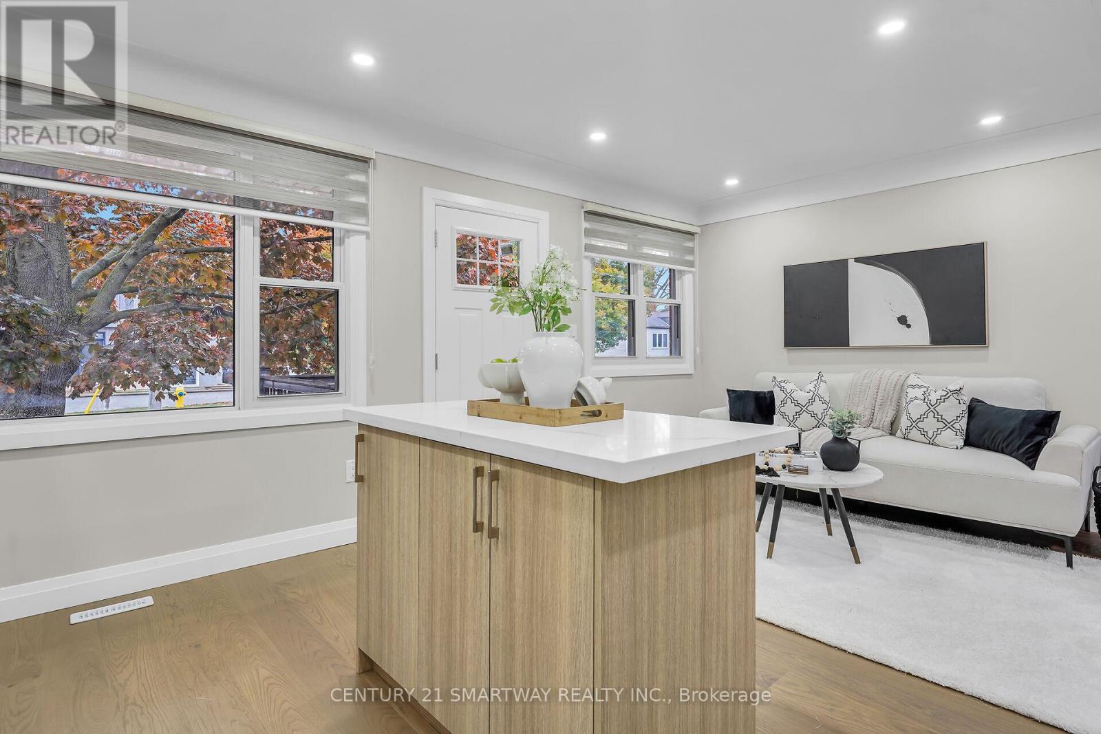 141 Boullee Street, London East (East C), Ontario  N5Y 1T8 - Photo 11 - X12497228