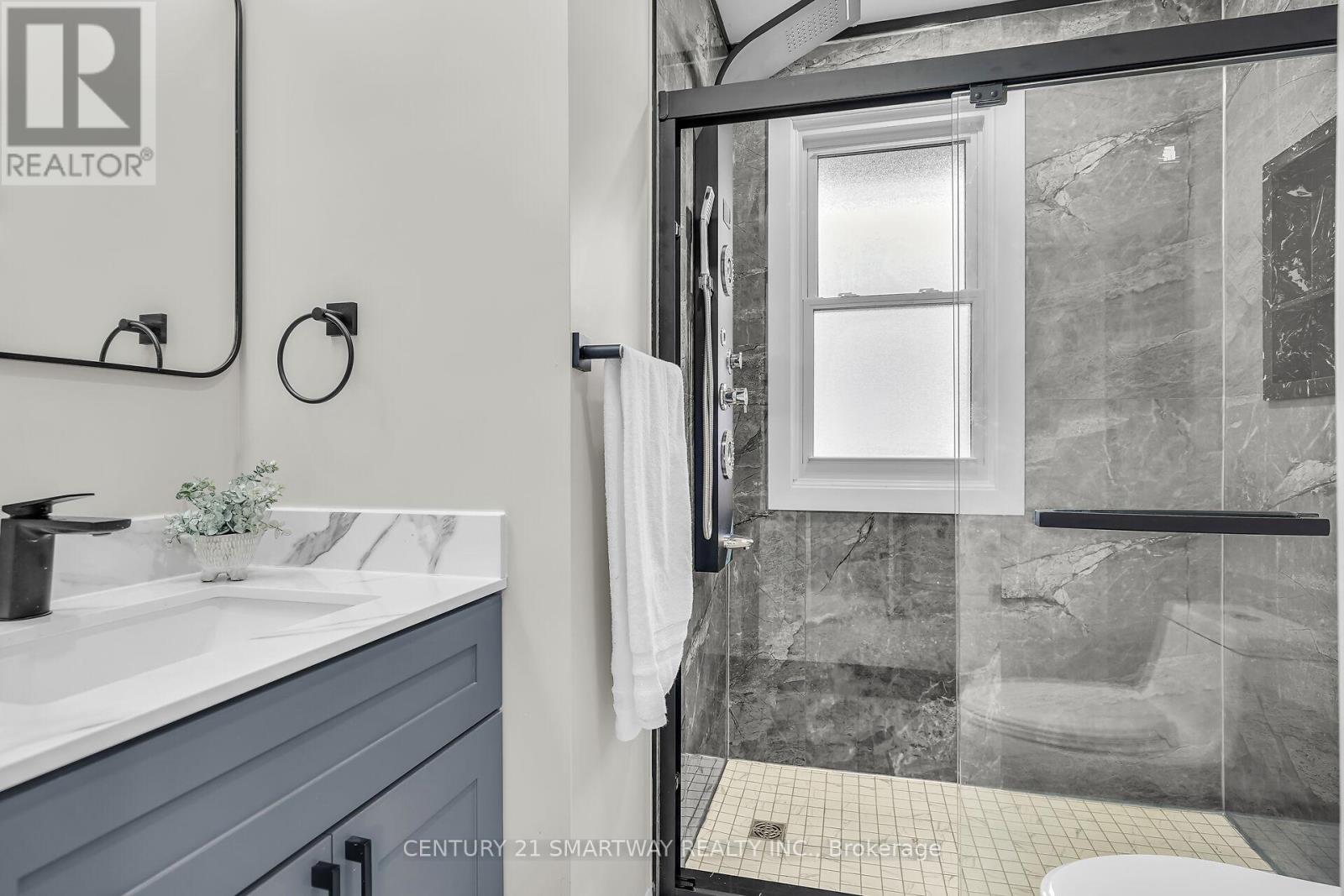 141 Boullee Street, London East (East C), Ontario  N5Y 1T8 - Photo 21 - X12497228