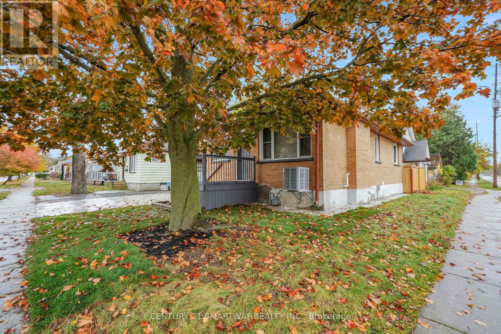 141 Boullee Street, London East (East C), Ontario  N5Y 1T8 - Photo 3 - X12497228