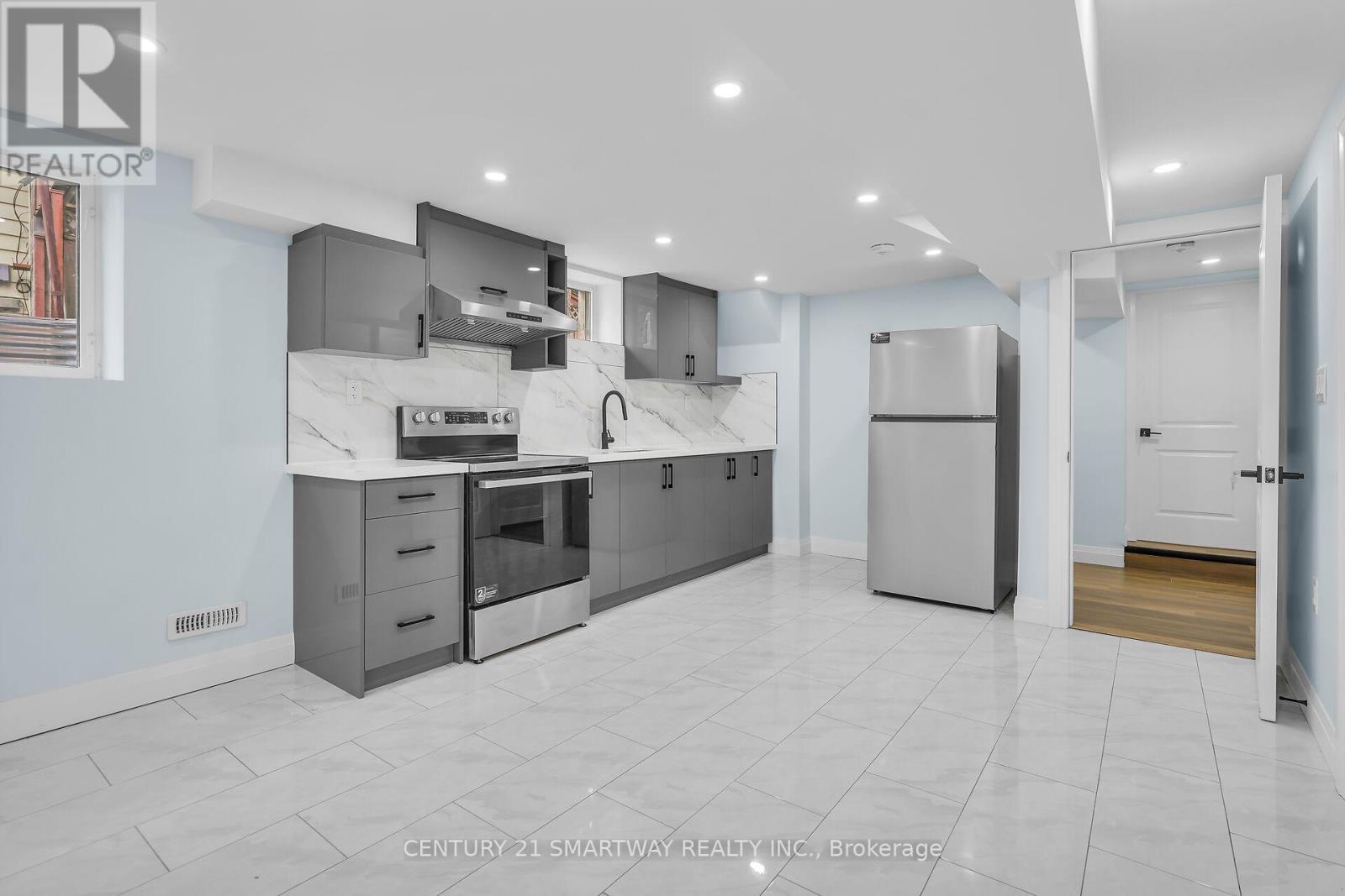 141 Boullee Street, London East (East C), Ontario  N5Y 1T8 - Photo 30 - X12497228